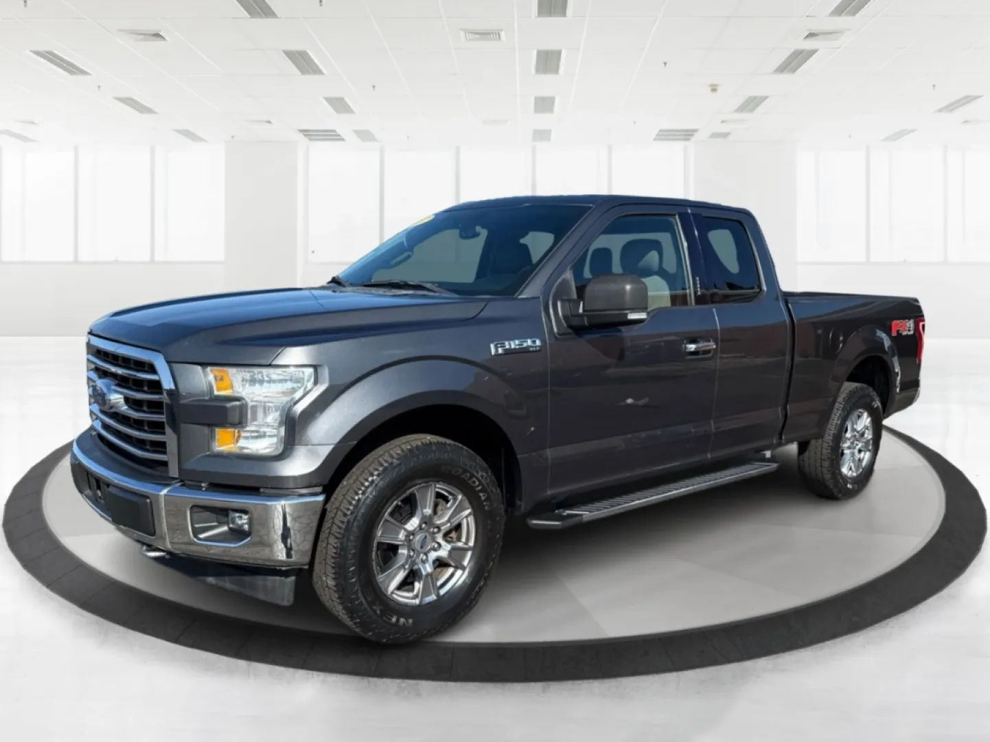 2017 Ford F-150 XLT (1FTFX1EF2HF) with an Other engine, located at 1099 N County Rd 25A, Troy, OH, 45373, (937) 908-9800, 40.057079, -84.212883 - **Unleash Your Adventures with This 2017 Ford F-150 XLT from Advantage Car and Credit - Troy!** <br /> <br /> Are you in search of a reliable truck that fits your adventurous lifestyle while also providing the comfort and technology you crave? Look no further than this stunning 2017 Ford F-150 XLT, - Photo#8