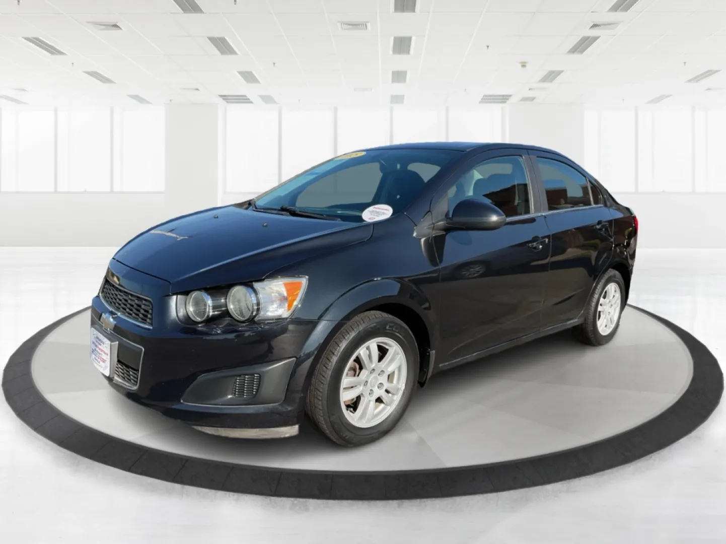 2015 Chevrolet Sonic LT Auto (1G1JC5SG4F4) with an Other engine, located at 4508 South Dixie Dr, Moraine, OH, 45439, (937) 908-9800, 39.689976, -84.218452 - ### Discover Your Next Adventure with this 2015 Chevrolet Sonic LT Auto!<br /> <br /> Are you searching for a reliable sedan that's perfect for your daily commute or weekend getaways? Look no further than this stunning 2015 Chevrolet Sonic LT Auto, available now at Advantage Car and Credit in Morain - Photo#8