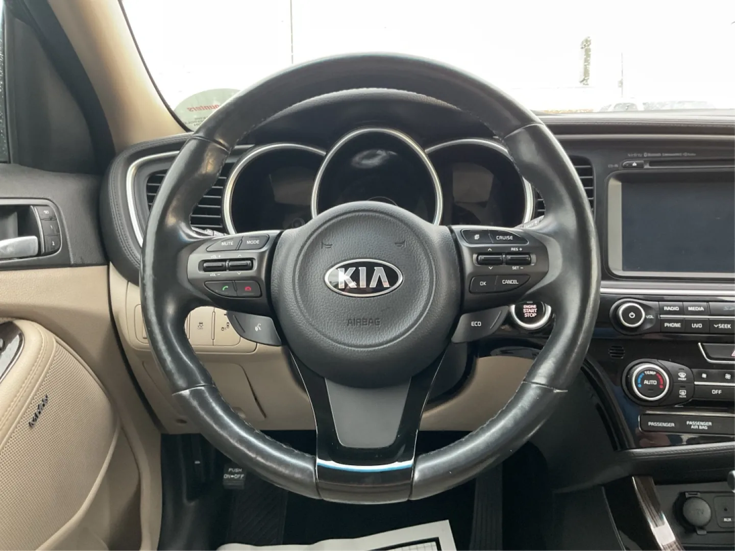 2015 Kia Optima EX (5XXGN4A76FG) with an Theta II 2.4L I-4 gasoline direct injection engine, located at 401 Woodman Dr, Riverside, OH, 45431, (937) 908-9800, 39.760899, -84.123421 - **Elevate Your Daily Commute with the 2015 Kia Optima EX** <br /> <br /> Imagine transforming your daily drive into an experience of comfort and style. Whether you're navigating the bustling streets of Fairborn or embarking on a weekend getaway, the 2015 Kia Optima EX is designed to enhance your li - Photo#15