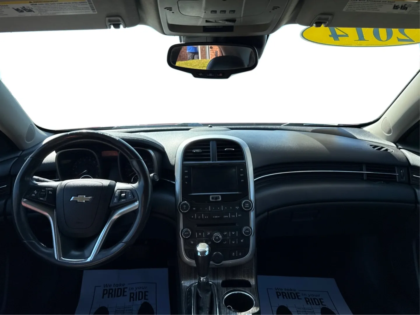 2014 Chevrolet Malibu 2LT (1G11E5SL4EF) with an 2.5L L4 DOHC 16V engine, 6-Speed Automatic transmission, located at 1230 East Main St, Xenia, OH, 45385, (937) 908-9800, 39.688026, -83.910172 - **Drive in Style: The 2014 Chevrolet Malibu 2LT Awaits You!** <br /> <br /> Are you ready to elevate your daily commute or embark on unforgettable weekend road trips? The 2014 Chevrolet Malibu 2LT is the ultimate sedan designed for budget-conscious buyers and anyone seeking a reliable vehicle that d - Photo#21