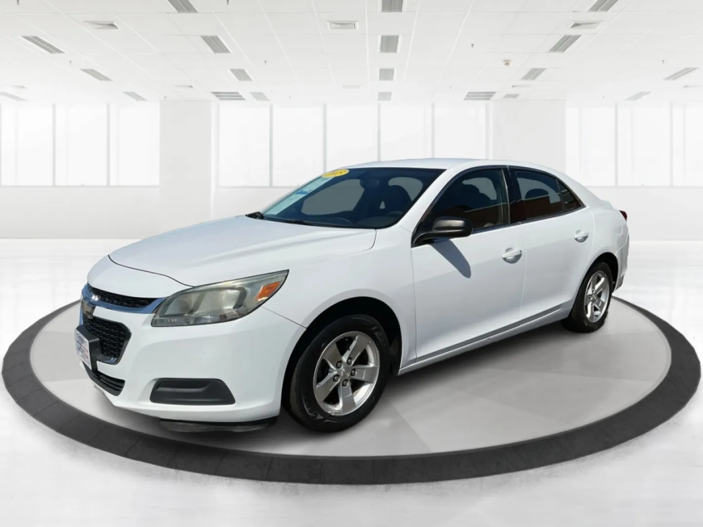 2015 Chevrolet Malibu 1FL (1G11A5SL9FU) with an ECOTEC 2.5L I-4 gasoline direct injection engine, located at 1099 N County Rd 25A, Troy, OH, 45373, (937) 908-9800, 40.057079, -84.212883 - **Discover Your Next Adventure with the 2015 Chevrolet Malibu at Advantage Car and Credit - Troy!**<br /> <br /> Are you in search of a reliable sedan that seamlessly combines style, comfort, and performance for your daily commute? Look no further! The 2015 Chevrolet Malibu 1FL is the perfect vehicl - Photo#8