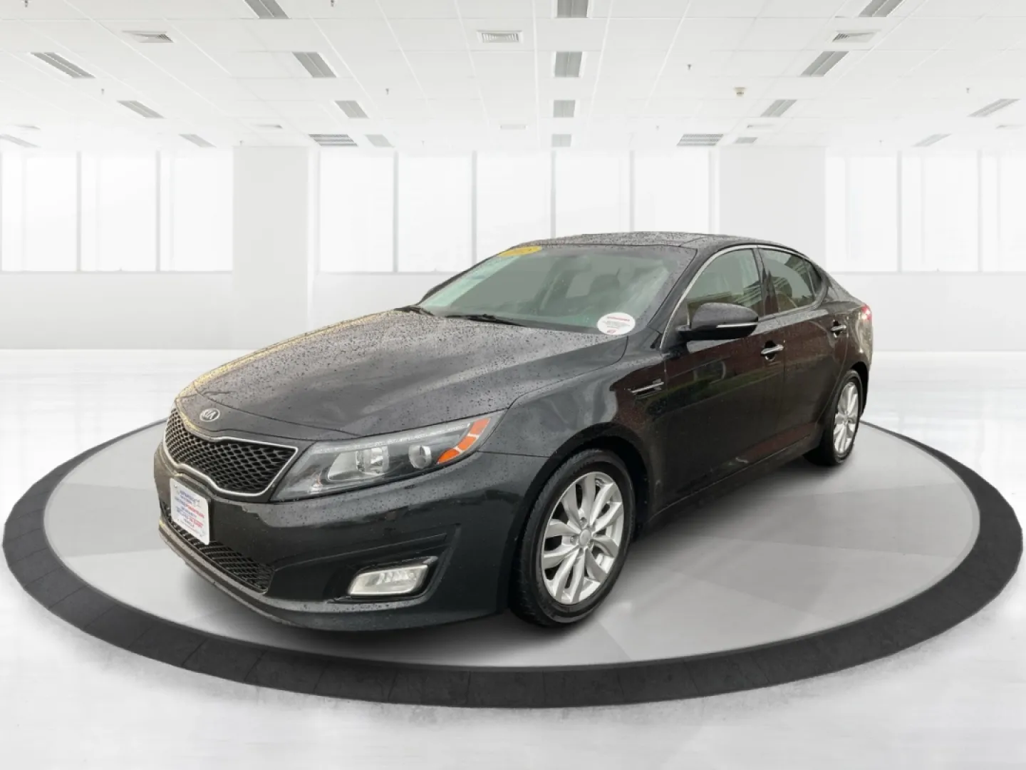 2015 Kia Optima EX (5XXGN4A76FG) with an Theta II 2.4L I-4 gasoline direct injection engine, located at 401 Woodman Dr, Riverside, OH, 45431, (937) 908-9800, 39.760899, -84.123421 - **Elevate Your Daily Commute with the 2015 Kia Optima EX** <br /> <br /> Imagine transforming your daily drive into an experience of comfort and style. Whether you're navigating the bustling streets of Fairborn or embarking on a weekend getaway, the 2015 Kia Optima EX is designed to enhance your li - Photo#8