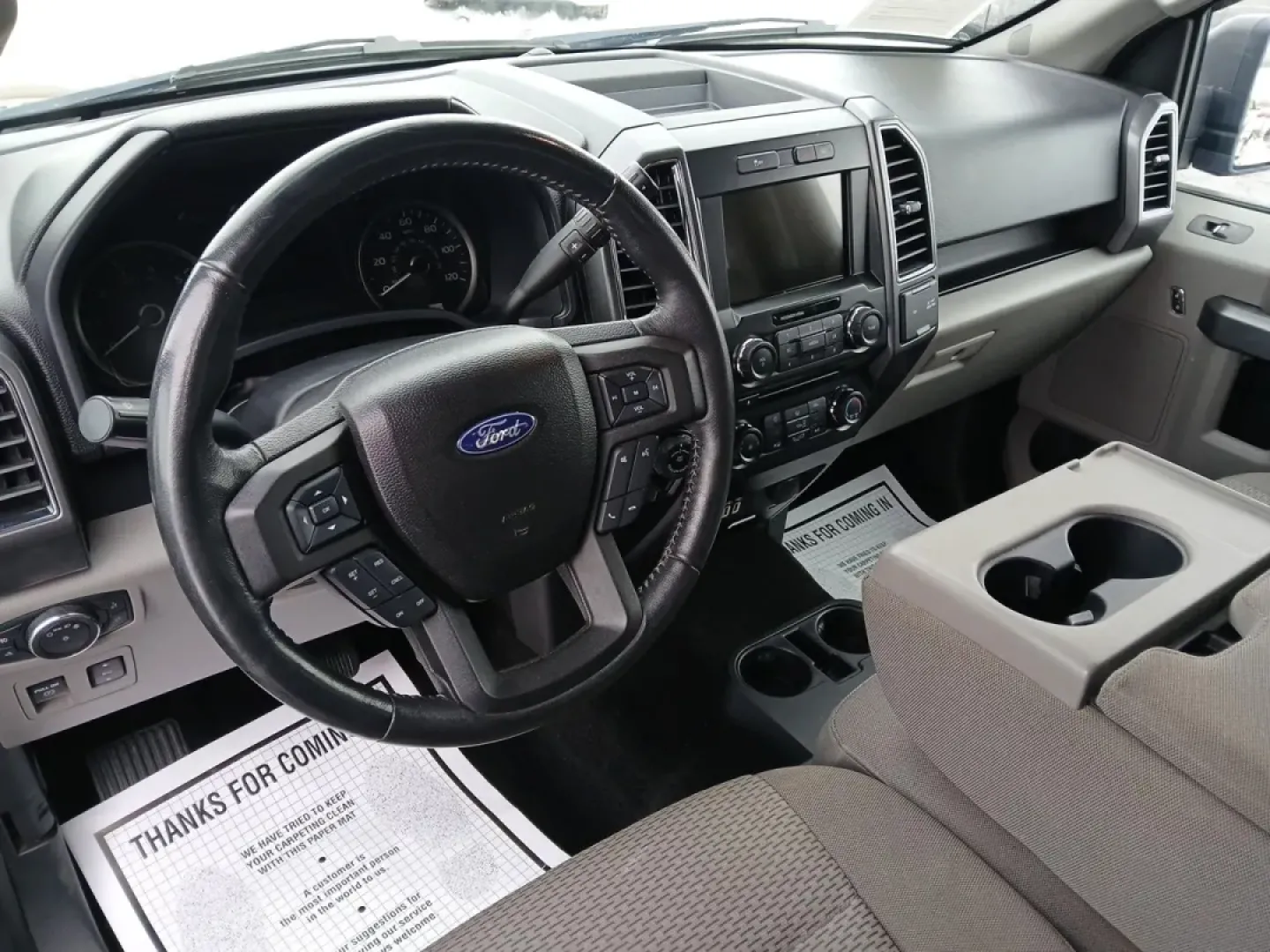 2018 Ford F-150 XLT SuperCrew 5.5-ft. Bed 4WD (1FTEW1E52JF) with an 5.0L V8 OHV 32V engine, 6-Speed Automatic transmission, located at 8750 N County Rd 25A, Piqua, OH, 45356, (937) 908-9800, 40.164391, -84.232513 - Are you ready to elevate your daily commute or weekend adventures? Look no further than this striking 2018 Ford F-150 XLT SuperCrew located at Advantage Car and Credit in Fairborn, OH. Whether you're carting the kids to practice, hauling materials for your next DIY project, or exploring the great ou - Photo#9