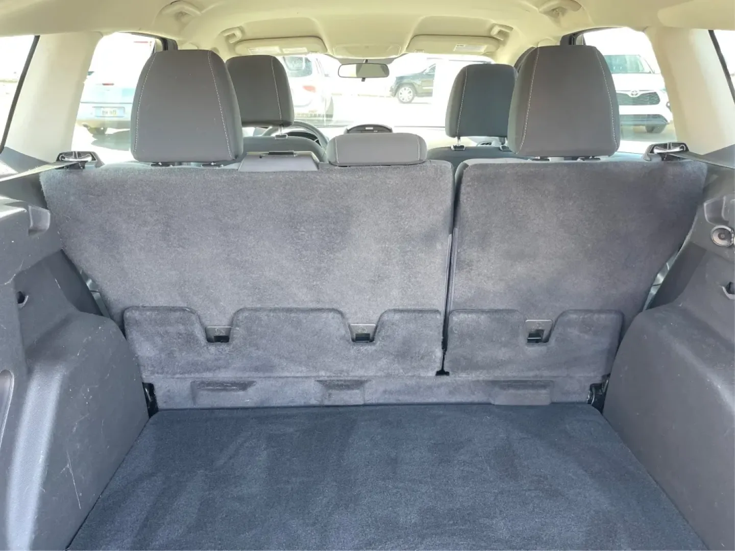 2017 Ford Escape S (1FMCU0F77HU) with an Duratec 2.5L I-4 DOHC engine, located at 1230 East Main St, Xenia, OH, 45385, (937) 908-9800, 39.688026, -83.910172 - **Discover Your Perfect Adventure Partner: 2017 Ford Escape S at Advantage Car and Credit in Fairborn, OH!**<br /> <br /> Are you searching for a dependable vehicle that seamlessly fits into your active lifestyle? Look no further than this 2017 Ford Escape S, designed for adventurers, commuters, and - Photo#12