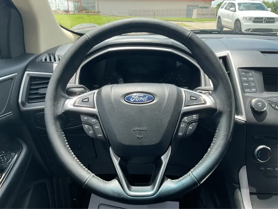 2016 Ford Edge SEL (2FMPK3J91GB) with an 3.5L V-6 DOHC engine, located at 4508 South Dixie Dr, Moraine, OH, 45439, (937) 908-9800, 39.689976, -84.218452 - **Experience the Road Ahead with the 2016 Ford Edge SEL - Your Adventure Awaits!**<br /> <br /> Are you ready for your next road trip or family outing? The 2016 Ford Edge SEL is not just a car; it's a versatile SUV that caters to your lifestyle needs, making it the perfect companion for growing fami - Photo#16