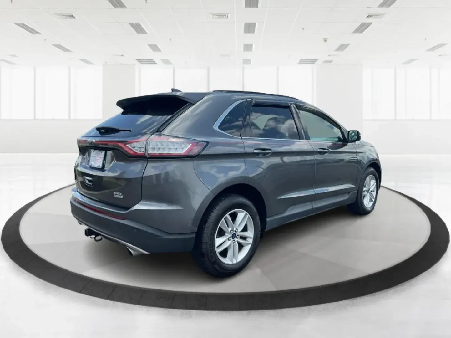 2016 Ford Edge SEL (2FMPK3J91GB) with an 3.5L V-6 DOHC engine, located at 8750 N County Rd 25A, Piqua, OH, 45356, (937) 908-9800, 40.164391, -84.232513 - **Experience the Road Ahead with the 2016 Ford Edge SEL - Your Adventure Awaits!**<br /> <br /> Are you ready for your next road trip or family outing? The 2016 Ford Edge SEL is not just a car; it's a versatile SUV that caters to your lifestyle needs, making it the perfect companion for growing fami - Photo#2