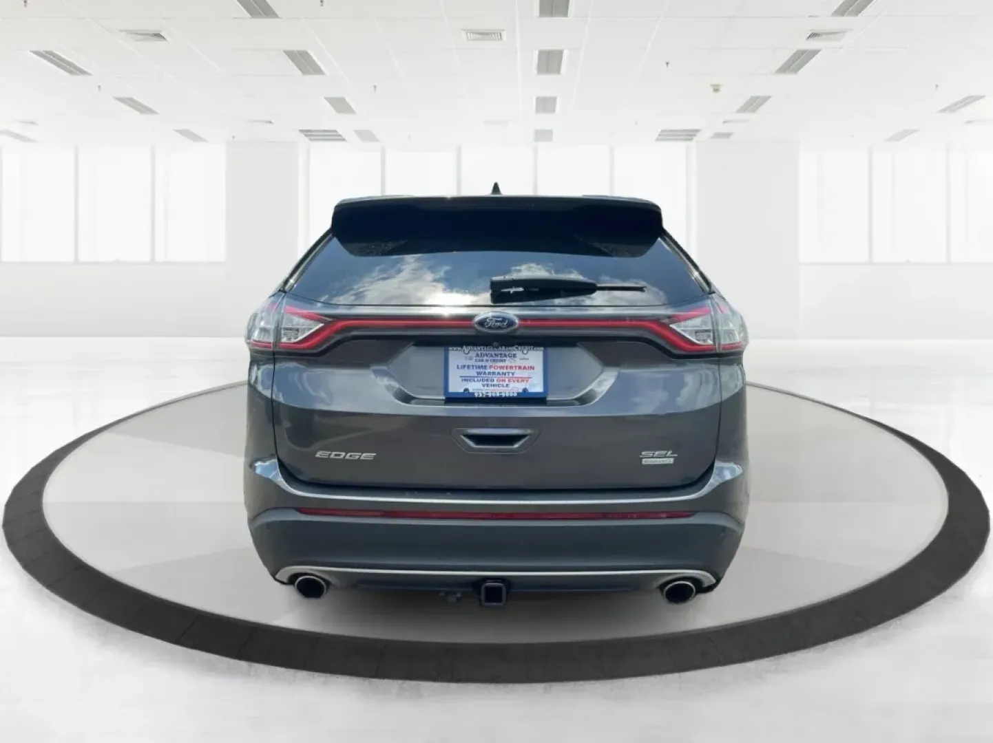 2016 Ford Edge SEL (2FMPK3J91GB) with an 3.5L V-6 DOHC engine, located at 8750 N County Rd 25A, Piqua, OH, 45356, (937) 908-9800, 40.164391, -84.232513 - **Experience the Road Ahead with the 2016 Ford Edge SEL - Your Adventure Awaits!**<br /> <br /> Are you ready for your next road trip or family outing? The 2016 Ford Edge SEL is not just a car; it's a versatile SUV that caters to your lifestyle needs, making it the perfect companion for growing fami - Photo#3