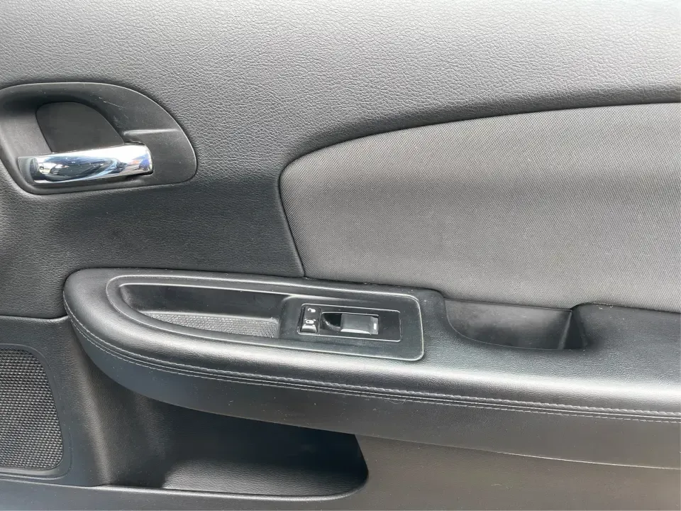 2011 Chrysler 200 Touring (1C3BC1FG5BN) with an 3.6L V6 DOHC 24V engine, 6-Speed Automatic transmission, located at 1099 N County Rd 25A, Troy, OH, 45373, (937) 908-9800, 40.057079, -84.212883 - **Discover Your Perfect Sedan for Everyday Adventures at Advantage Car and Credit in Fairborn, OH**<br /> <br /> Are you on the hunt for a reliable sedan that fits effortlessly into your everyday life? Look no further! At Advantage Car and Credit, located at 1184 Kauffman Ave, Fairborn, OH 45324, we - Photo#19