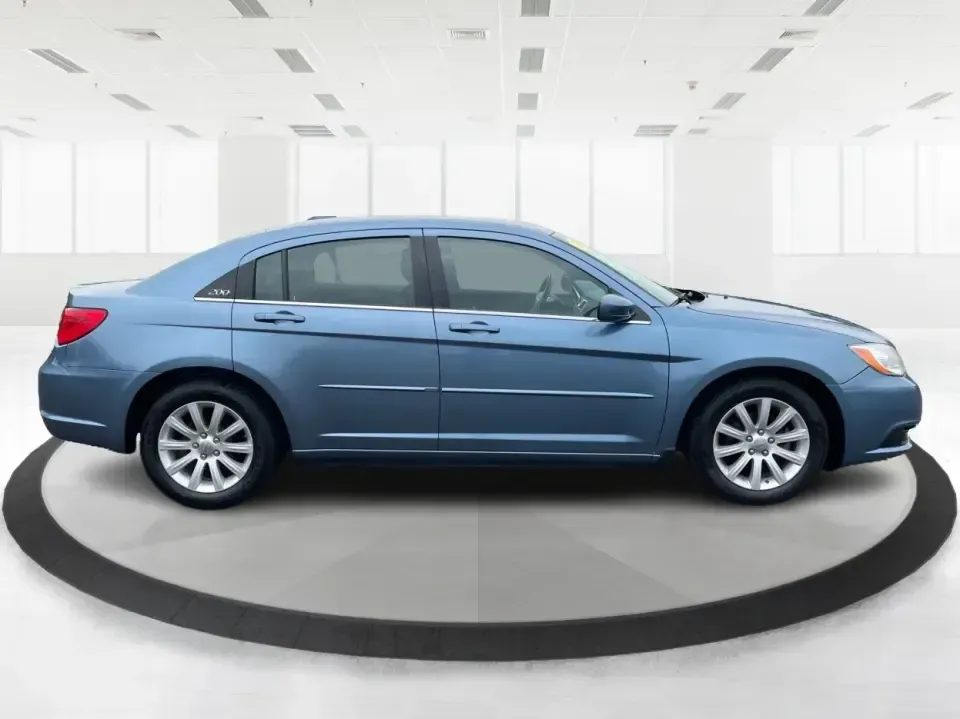 2011 Chrysler 200 Touring (1C3BC1FG5BN) with an 3.6L V6 DOHC 24V engine, 6-Speed Automatic transmission, located at 1951 S Dayton Lakeview Rd., New Carlisle, OH, 45344, (937) 908-9800, 39.890999, -84.050255 - **Discover Your Perfect Sedan for Everyday Adventures at Advantage Car and Credit in Fairborn, OH**<br /> <br /> Are you on the hunt for a reliable sedan that fits effortlessly into your everyday life? Look no further! At Advantage Car and Credit, located at 1184 Kauffman Ave, Fairborn, OH 45324, we - Photo#1