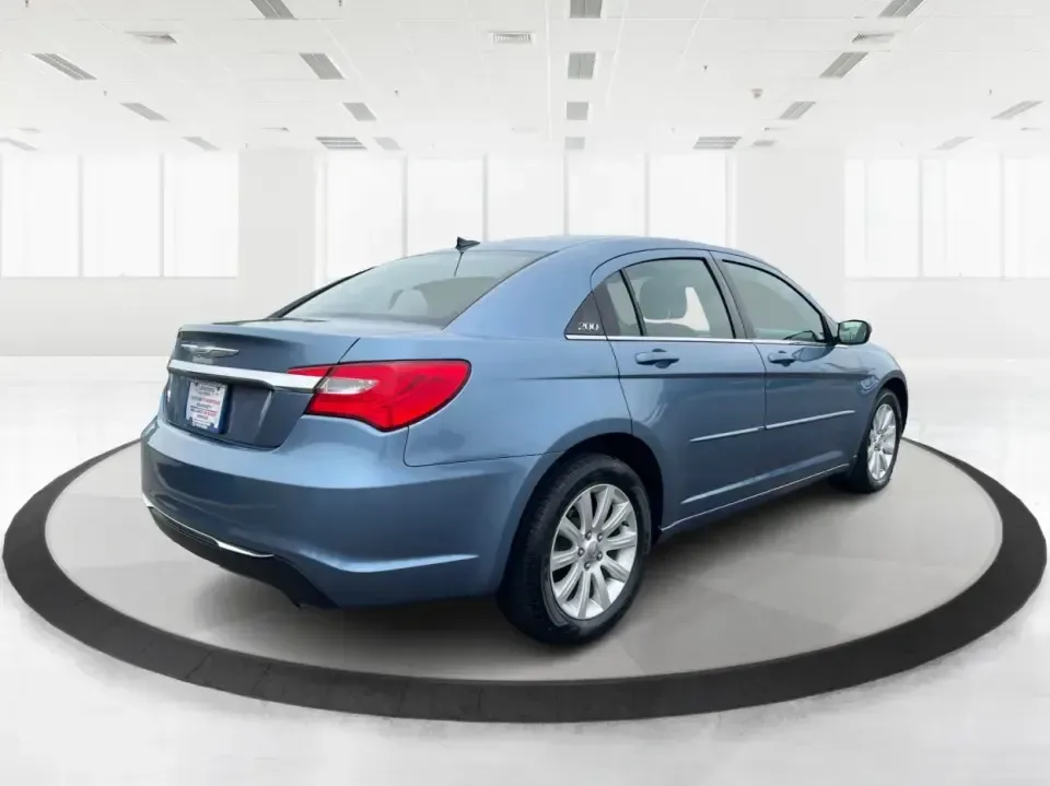 2011 Chrysler 200 Touring (1C3BC1FG5BN) with an 3.6L V6 DOHC 24V engine, 6-Speed Automatic transmission, located at 1951 S Dayton Lakeview Rd., New Carlisle, OH, 45344, (937) 908-9800, 39.890999, -84.050255 - **Discover Your Perfect Sedan for Everyday Adventures at Advantage Car and Credit in Fairborn, OH**<br /> <br /> Are you on the hunt for a reliable sedan that fits effortlessly into your everyday life? Look no further! At Advantage Car and Credit, located at 1184 Kauffman Ave, Fairborn, OH 45324, we - Photo#2
