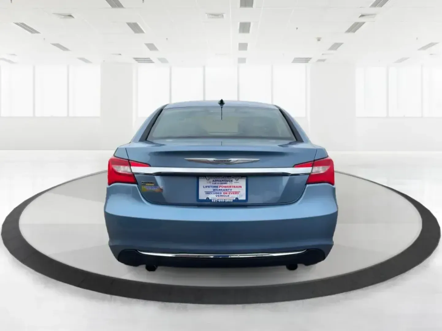 2011 Chrysler 200 Touring (1C3BC1FG5BN) with an 3.6L V6 DOHC 24V engine, 6-Speed Automatic transmission, located at 1951 S Dayton Lakeview Rd., New Carlisle, OH, 45344, (937) 908-9800, 39.890999, -84.050255 - **Discover Your Perfect Sedan for Everyday Adventures at Advantage Car and Credit in Fairborn, OH**<br /> <br /> Are you on the hunt for a reliable sedan that fits effortlessly into your everyday life? Look no further! At Advantage Car and Credit, located at 1184 Kauffman Ave, Fairborn, OH 45324, we - Photo#3