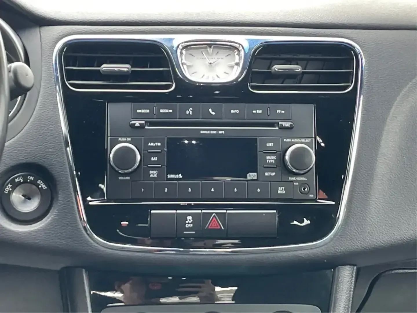 2011 Chrysler 200 Touring (1C3BC1FG5BN) with an 3.6L V6 DOHC 24V engine, 6-Speed Automatic transmission, located at 1951 S Dayton Lakeview Rd., New Carlisle, OH, 45344, (937) 908-9800, 39.890999, -84.050255 - **Discover Your Perfect Sedan for Everyday Adventures at Advantage Car and Credit in Fairborn, OH**<br /> <br /> Are you on the hunt for a reliable sedan that fits effortlessly into your everyday life? Look no further! At Advantage Car and Credit, located at 1184 Kauffman Ave, Fairborn, OH 45324, we - Photo#13