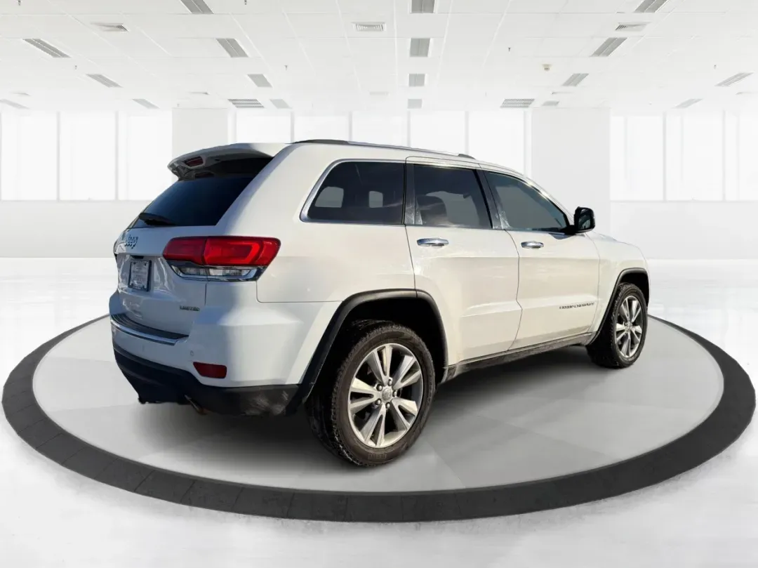 2014 Jeep Grand Cherokee Limited (1C4RJFBGXEC) with an Other engine, located at 8750 N County Rd 25A, Piqua, OH, 45356, (937) 908-9800, 40.164391, -84.232513 - **Adventure Awaits: 2014 Jeep Grand Cherokee Limited Perfect for Your Next Family Road Trip!**<br /> <br /> Are you ready to embark on your next adventure? The 2014 Jeep Grand Cherokee Limited is here to elevate your driving experience, whether you're navigating the bustling streets of Fairborn, OH - Photo#2