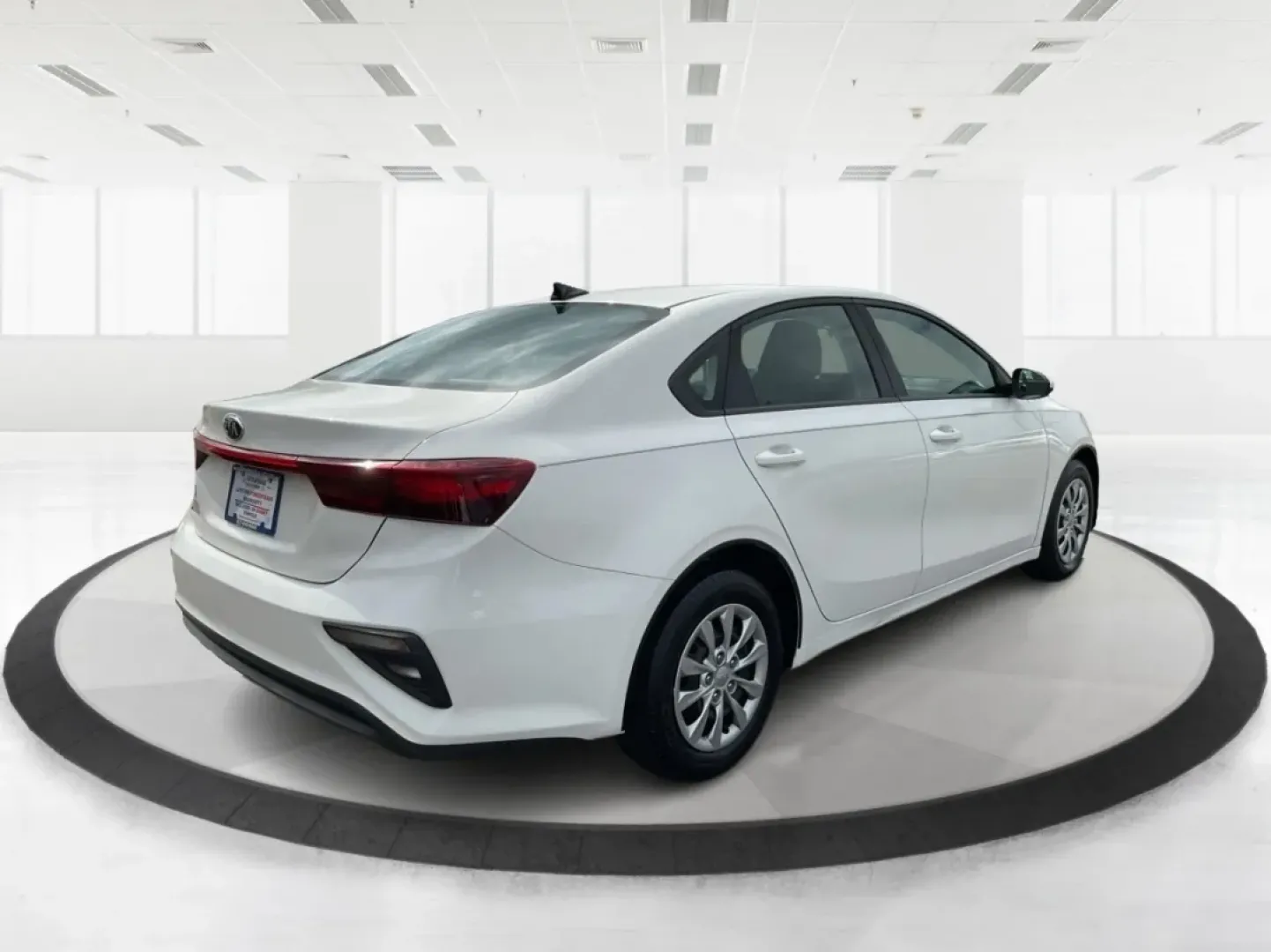2019 Kia Forte FE (3KPF24AD2KE) with an 2L I-4 DOHC engine, located at 1099 N County Rd 25A, Troy, OH, 45373, (937) 908-9800, 40.057079, -84.212883 - **Experience Freedom with the 2019 Kia Forte: Your Ideal Companion for Daily Adventures!**<br /> <br /> Are you looking for a reliable sedan that effortlessly combines style, comfort, and efficiency? Look no further than the 2019 Kia Forte, available now at Advantage Car and Credit in Fairborn, OH. - Photo#2