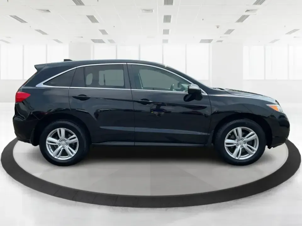 2014 Acura RDX Base (5J8TB3H39EL) with an 2.3L L4 DOHC 16V engine, 6-Speed Automatic transmission, located at 401 Woodman Dr, Riverside, OH, 45431, (937) 908-9800, 39.760899, -84.123421 - Unleash the perfect blend of comfort and versatility with the 2014 Acura RDX, a crossover that caters to both your daily grind and weekend adventures. Whether you're a growing family seeking spaciousness, a commuter looking for reliability, or a weekend warrior ready for road trips, this vehicle has - Photo#1