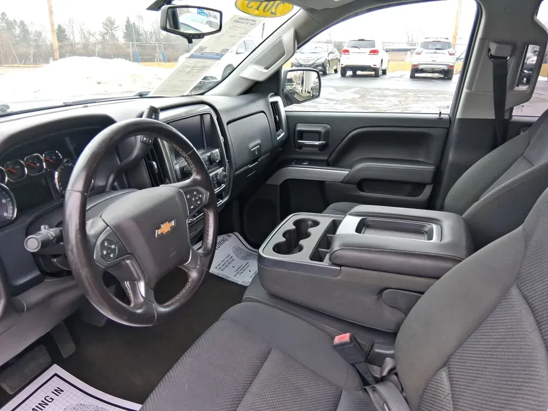 2015 Silver Chevrolet Silverado 1500 LT Double Cab 4WD (1GCVKREC6FZ) with an 5.3L V8 OHV 16V engine, 6-Speed Automatic transmission, located at 1951 S Dayton Lakeview Rd., New Carlisle, OH, 45344, (937) 908-9800, 39.890999, -84.050255 - Picture your next weekend: you've got a project list to tackle, a trailer to hook up, and a quick escape planned after work-maybe a run out toward Springfield or a backroad cruise near the Mad River. If you need a truck that fits real life in Clark County, this **2015 Chevrolet Silverado 1500 LT Dou - Photo#9
