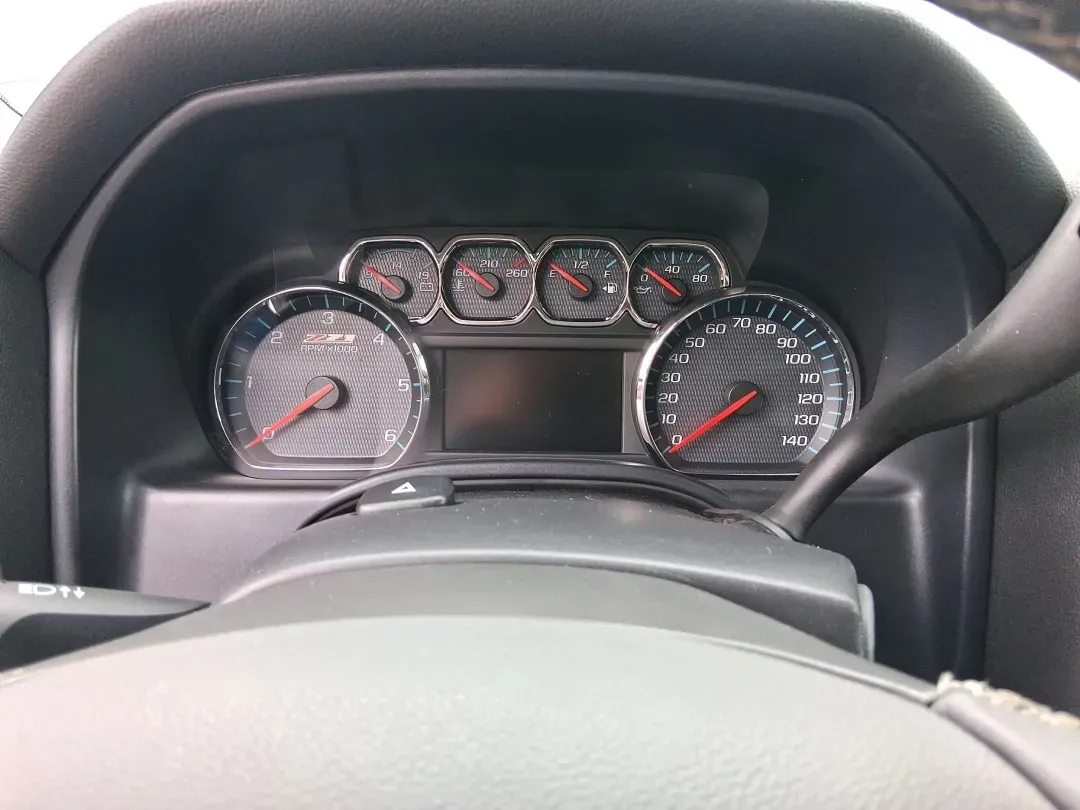 2015 Silver Chevrolet Silverado 1500 LT Double Cab 4WD (1GCVKREC6FZ) with an 5.3L V8 OHV 16V engine, 6-Speed Automatic transmission, located at 1951 S Dayton Lakeview Rd., New Carlisle, OH, 45344, (937) 908-9800, 39.890999, -84.050255 - Picture your next weekend: you've got a project list to tackle, a trailer to hook up, and a quick escape planned after work-maybe a run out toward Springfield or a backroad cruise near the Mad River. If you need a truck that fits real life in Clark County, this **2015 Chevrolet Silverado 1500 LT Dou - Photo#14