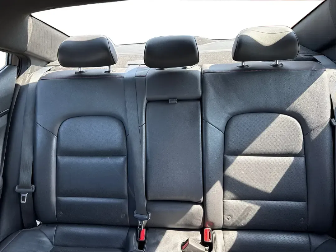 2018 Hyundai Elantra Sport (KMHD04LB6JU) with an 1.6L I-4 gasoline direct injection engine, 6A transmission, located at 4508 South Dixie Dr, Moraine, OH, 45439, (937) 908-9800, 39.689976, -84.218452 - ### Elevate Your Daily Commute with the 2018 Hyundai Elantra Sport at Advantage Car and Credit!<br /> <br /> Are you ready to enhance your daily life with a reliable vehicle that balances performance, comfort, and style? Look no further than the stunning 2018 Hyundai Elantra Sport, available now at - Photo#14