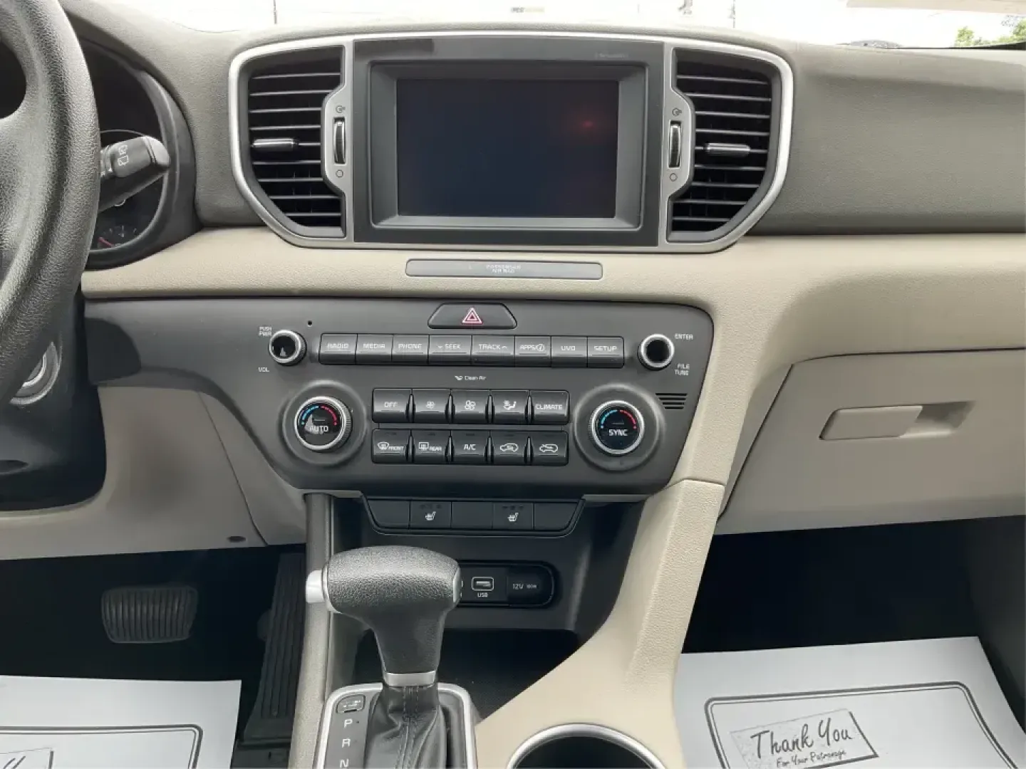 2018 Kia Sportage LX (KNDPMCACXJ7) with an Theta II 2.4L I-4 gasoline direct injection engine, 6A transmission, located at 1099 N County Rd 25A, Troy, OH, 45373, (937) 908-9800, 40.057079, -84.212883 - **Discover Your Next Adventure with the 2018 Kia Sportage LX at Advantage Car and Credit!**<br /> <br /> Are you searching for the perfect vehicle that can seamlessly transition from daily commutes to weekend getaways? Look no further than this stunning 2018 Kia Sportage LX, available now at Advanta - Photo#12