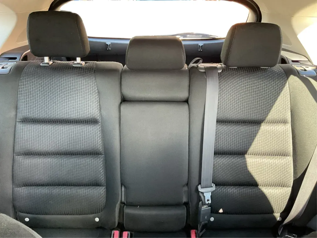 2014 Jet Black Mica Mazda CX-5 Touring AWD (JM3KE4CY2E0) with an 2.5L L4 DOHC 16V engine, 6-Speed Automatic transmission, located at 880 E. National Road, Vandalia, OH, 45377, (937) 908-9800, 39.891918, -84.183594 - **Explore the Open Road in the 2014 Mazda CX-5 Touring AWD from Advantage Car and Credit - Troy!**<br /> <br /> Are you ready to elevate your driving experience? Whether you're a growing family seeking a reliable SUV for weekend adventures, a commuter looking for comfort on long drives, or a budget- - Photo#13