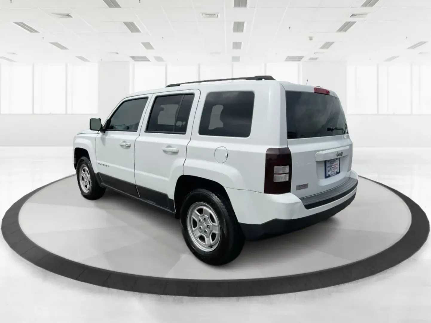 2017 Jeep Patriot Sport FWD (1C4NJPBA4HD) with an Other engine, located at 1099 N County Rd 25A, Troy, OH, 45373, (937) 908-9800, 40.057079, -84.212883 - Are you ready to elevate your adventures with a versatile SUV that suits both your daily commute and weekend getaways? Look no further than this stunning **2017 Jeep Patriot Sport FWD**, available at **Advantage Car and Credit**, your premier **Buy Here Pay Here dealership** located at **1184 Kauffm - Photo#4