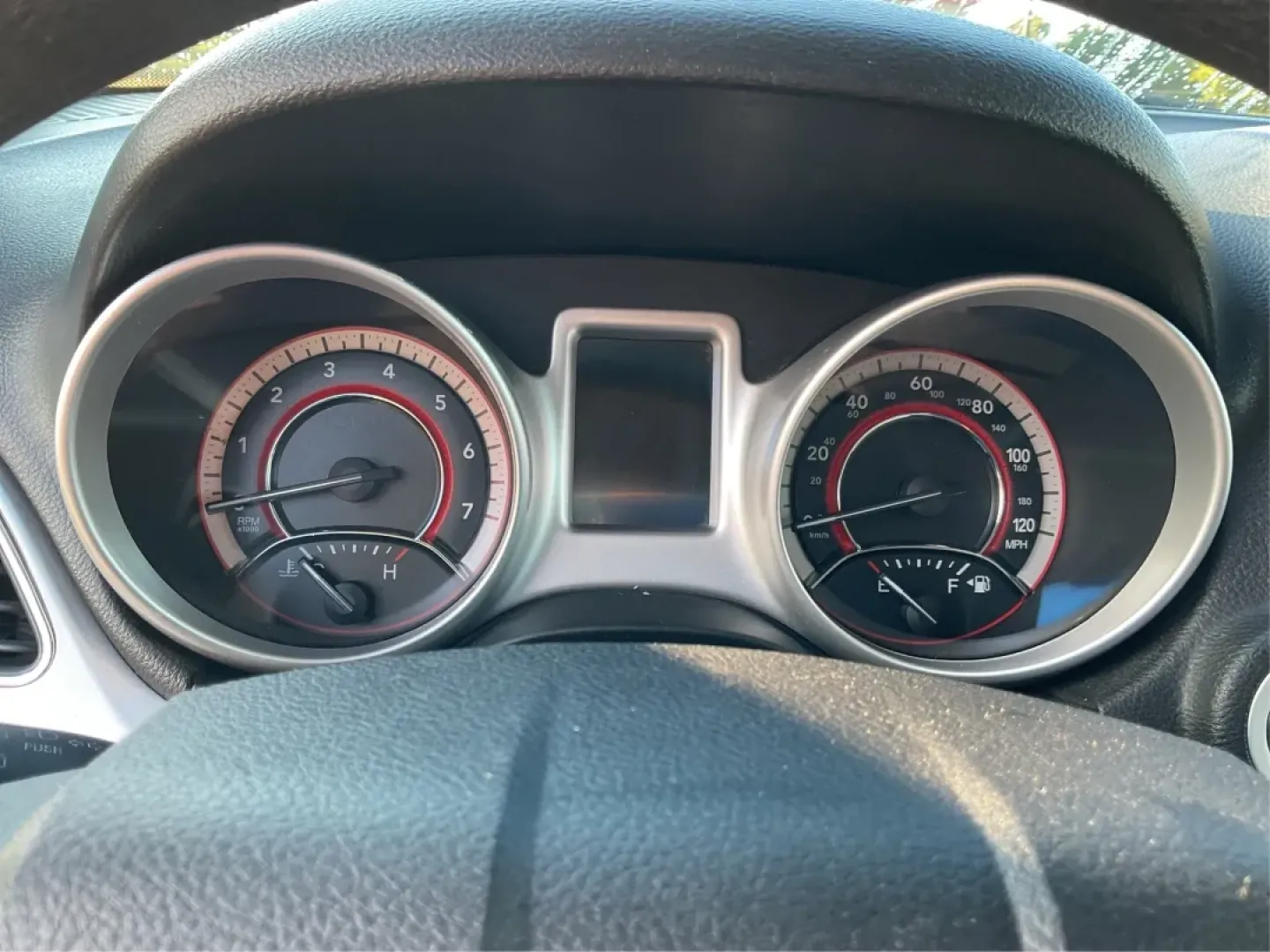 2014 Pearl White Tri-Coat Dodge Journey SXT (3C4PDCBG0ET) with an 3.6L V6 DOHC 24V engine, 6-Speed Automatic transmission, located at 1099 N County Rd 25A, Troy, OH, 45373, (937) 908-9800, 40.057079, -84.212883 - Are you looking for the perfect blend of comfort, versatility, and reliability for your family adventures? Look no further than the 2014 Dodge Journey SXT, available now at Advantage Car and Credit in Troy, OH. This well-equipped SUV is ideal for growing families, weekend road trips, or anyone who n - Photo#15