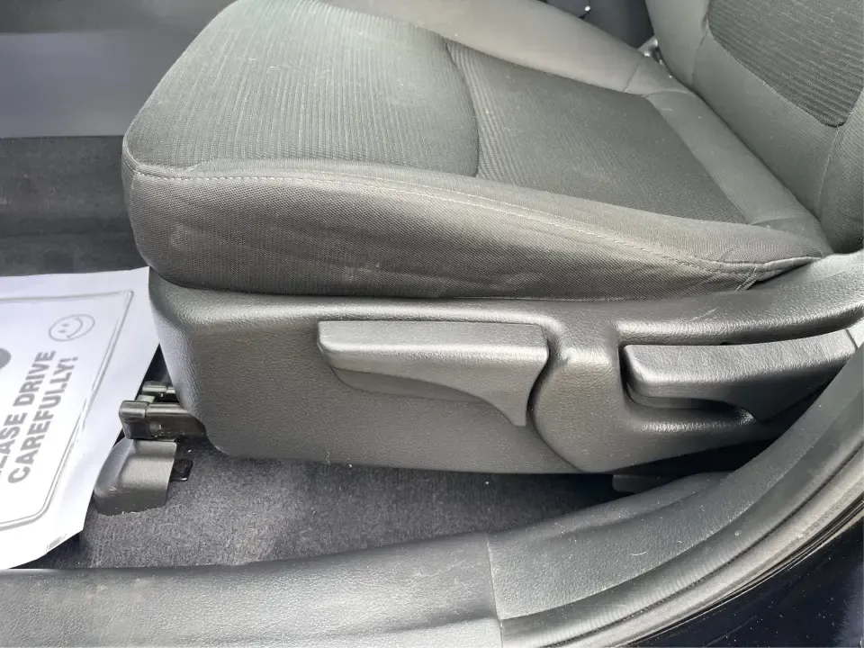 2015 Kia Sorento LX (5XYKT3A60FG) with an 2.4L I-4 gasoline direct injection engine, 6-Speed Automatic transmission, located at 1230 East Main St, Xenia, OH, 45385, (937) 908-9800, 39.688026, -83.910172 - ### Discover Adventure with the 2015 Kia Sorento LX - Your Perfect Family SUV!<br /> <br /> Are you seeking the ideal vehicle for weekend getaways or daily commutes? Look no further! The 2015 Kia Sorento LX is the perfect SUV for growing families and adventure-seekers alike. With its spacious interi - Photo#18