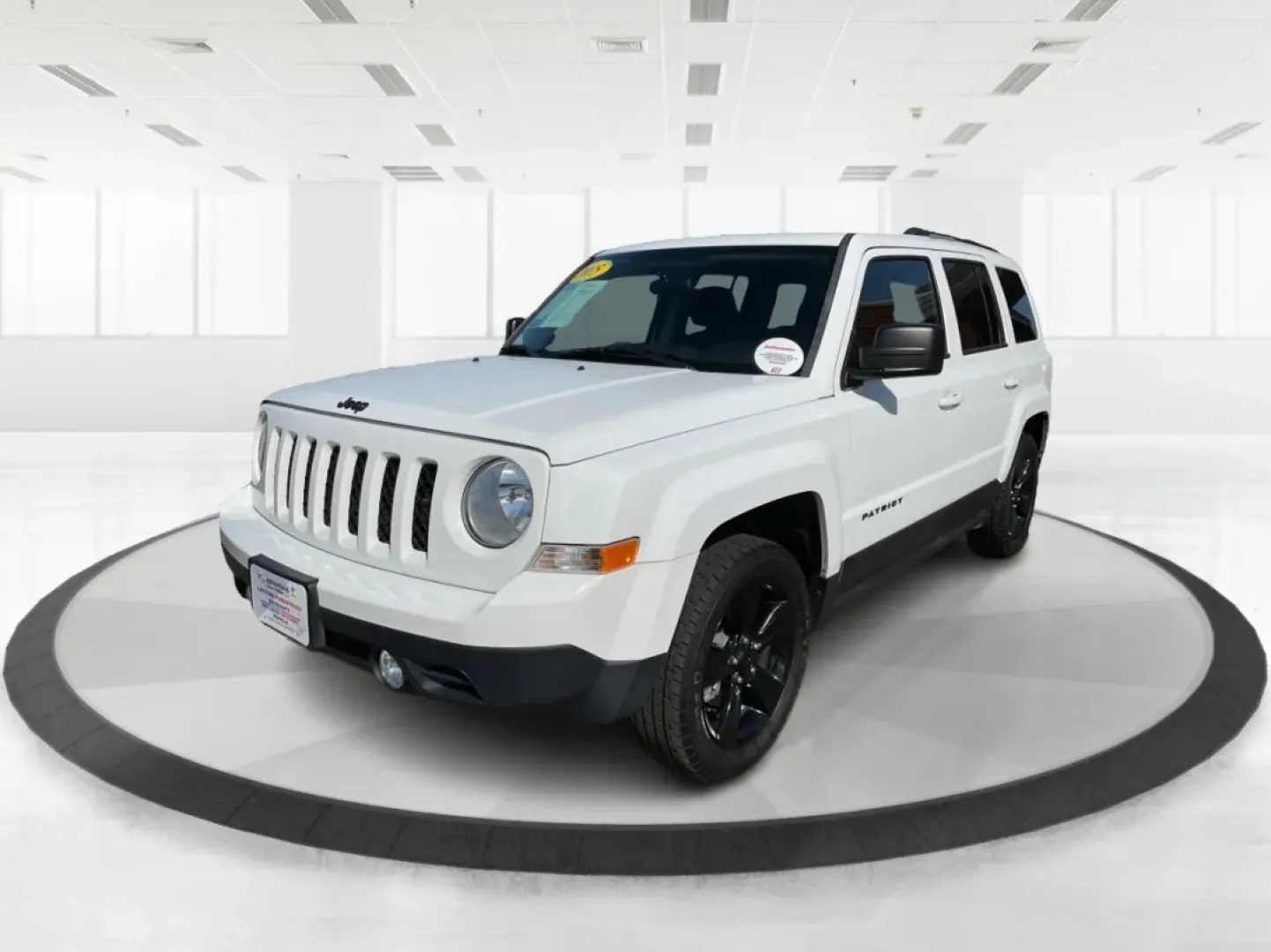 2015 Jeep Patriot Altitude Edition (1C4NJPBA1FD) with an 2L I-4 DOHC engine, located at 1951 S Dayton Lakeview Rd., New Carlisle, OH, 45344, (937) 908-9800, 39.890999, -84.050255 - Are you ready to elevate your adventures and embrace a life filled with excitement? If you're a weekend wanderer or a growing family looking for a reliable SUV, the 2015 Jeep Patriot Altitude Edition at Advantage Car and Credit is here to meet your needs. With its spacious interior, rugged design, a - Photo#5