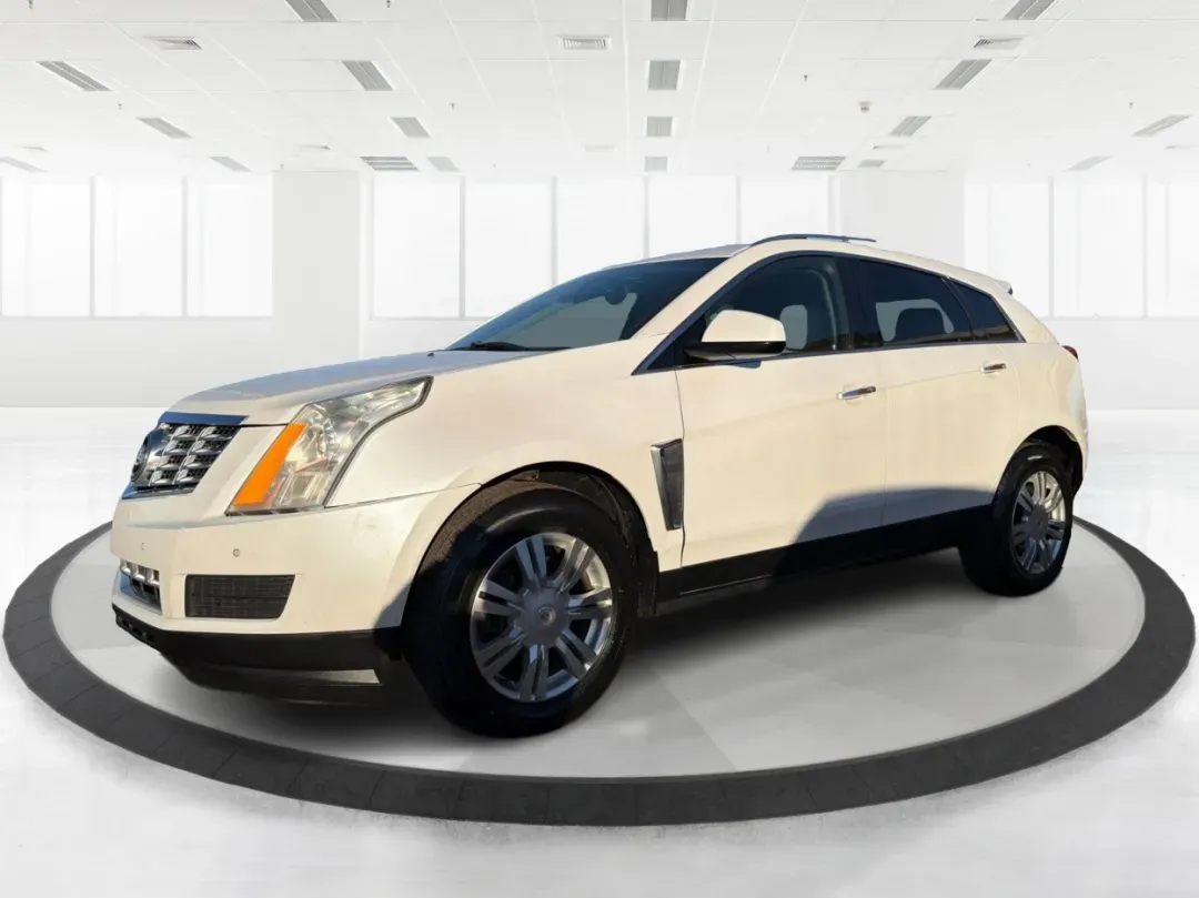2013 White Cadillac SRX Luxury Collection (3GYFNCE32DS) with an 3.6L V6 DOHC 24V FFV engine, 6-Speed Automatic transmission, located at 8750 N County Rd 25A, Piqua, OH, 45356, (937) 908-9800, 40.164391, -84.232513 - 2013 Cadillac SRX Luxury Collection - Photo#8