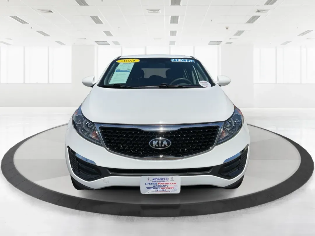 2015 Kia Sportage LX (KNDPBCAC7F7) with an Other engine, located at 4508 South Dixie Dr, Moraine, OH, 45439, (937) 908-9800, 39.689976, -84.218452 - **Explore the Open Road with the 2015 Kia Sportage LX Perfect for Your Next Adventure!**<br /> <br /> Imagine hitting the open road with your loved ones, whether it's a weekend getaway or a daily commute. The 2015 Kia Sportage LX, available at Advantage Car and Credit in Fairborn, OH, is the ideal - Photo#7