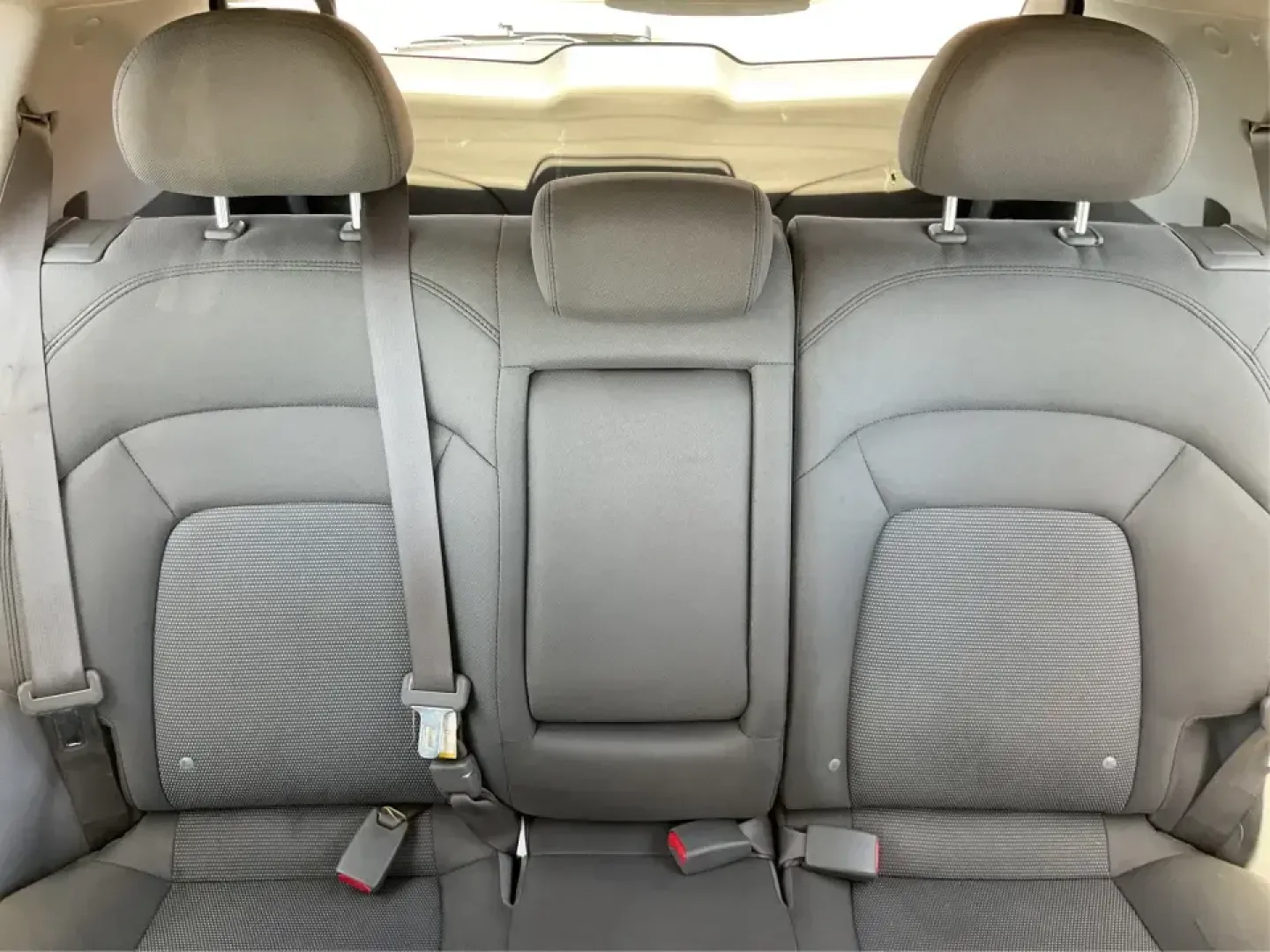 2015 Kia Sportage LX (KNDPBCAC7F7) with an 2.4L V6 DOHC 24V engine, 6-Speed Automatic transmission, located at 4508 South Dixie Dr, Moraine, OH, 45439, (937) 908-9800, 39.689976, -84.218452 - **Explore the Open Road with the 2015 Kia Sportage LX Perfect for Your Next Adventure!**<br /> <br /> Imagine hitting the open road with your loved ones, whether it's a weekend getaway or a daily commute. The 2015 Kia Sportage LX, available at Advantage Car and Credit in Fairborn, OH, is the ideal - Photo#14