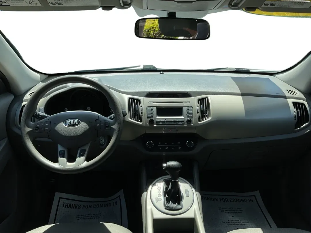 2015 Kia Sportage LX (KNDPBCAC7F7) with an Other engine, located at 880 E. National Road, Vandalia, OH, 45377, (937) 908-9800, 39.891918, -84.183594 - **Explore the Open Road with the 2015 Kia Sportage LX Perfect for Your Next Adventure!**<br /> <br /> Imagine hitting the open road with your loved ones, whether it's a weekend getaway or a daily commute. The 2015 Kia Sportage LX, available at Advantage Car and Credit in Fairborn, OH, is the ideal - Photo#19