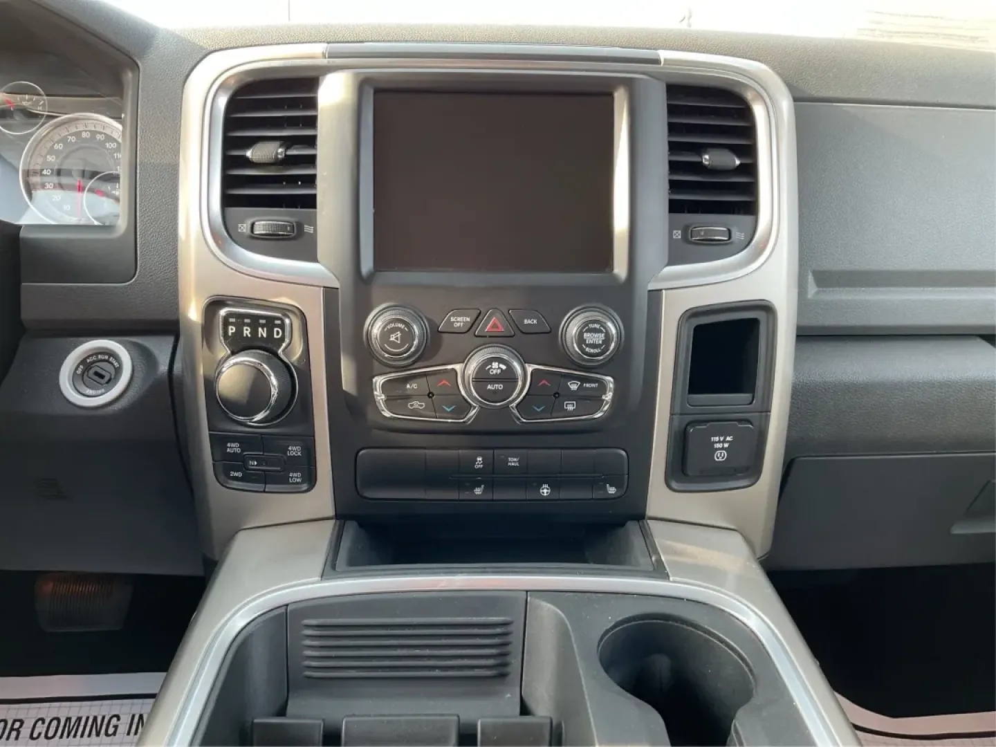 2015 Gray Ram 1500 SLT Quad Cab 4WD (1C6RR7GT3FS) with an 5.7L V8 OHV 16V engine, 8-Speed Automatic transmission, located at 1099 N County Rd 25A, Troy, OH, 45373, (937) 908-9800, 40.057079, -84.212883 - **Experience Adventure and Utility with this 2015 Ram 1500 SLT Quad Cab!**<br /> <br /> Are you ready to elevate your weekend adventures while ensuring your daily commute remains smooth and comfortable? Look no further than this robust 2015 Ram 1500 SLT Quad Cab, now available at Advantage Car and C - Photo#12