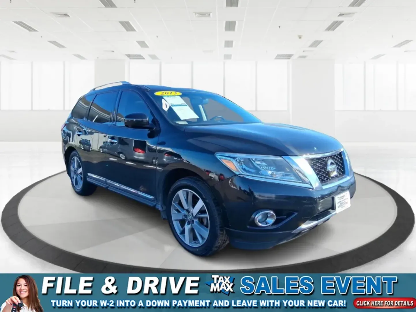 2013 Super Black Nissan Pathfinder Platinum 4WD (5N1AR2MMXDC) with an 3.5L V6 DOHC 24V engine, Continuously Variable Transmission transmission, located at 401 Woodman Dr, Riverside, OH, 45431, (937) 908-9800, 39.760899, -84.123421 - Picture your next weekend: the kids loaded up for a day at the National Museum of the U.S. Air Force, a cooler in the back for a picnic at Riverscape MetroPark, and plenty of room for friends or gear-without feeling cramped on I675 or Route 35. This 2013 Nissan Pathfinder Platinum 4WD is built for r - Photo#0