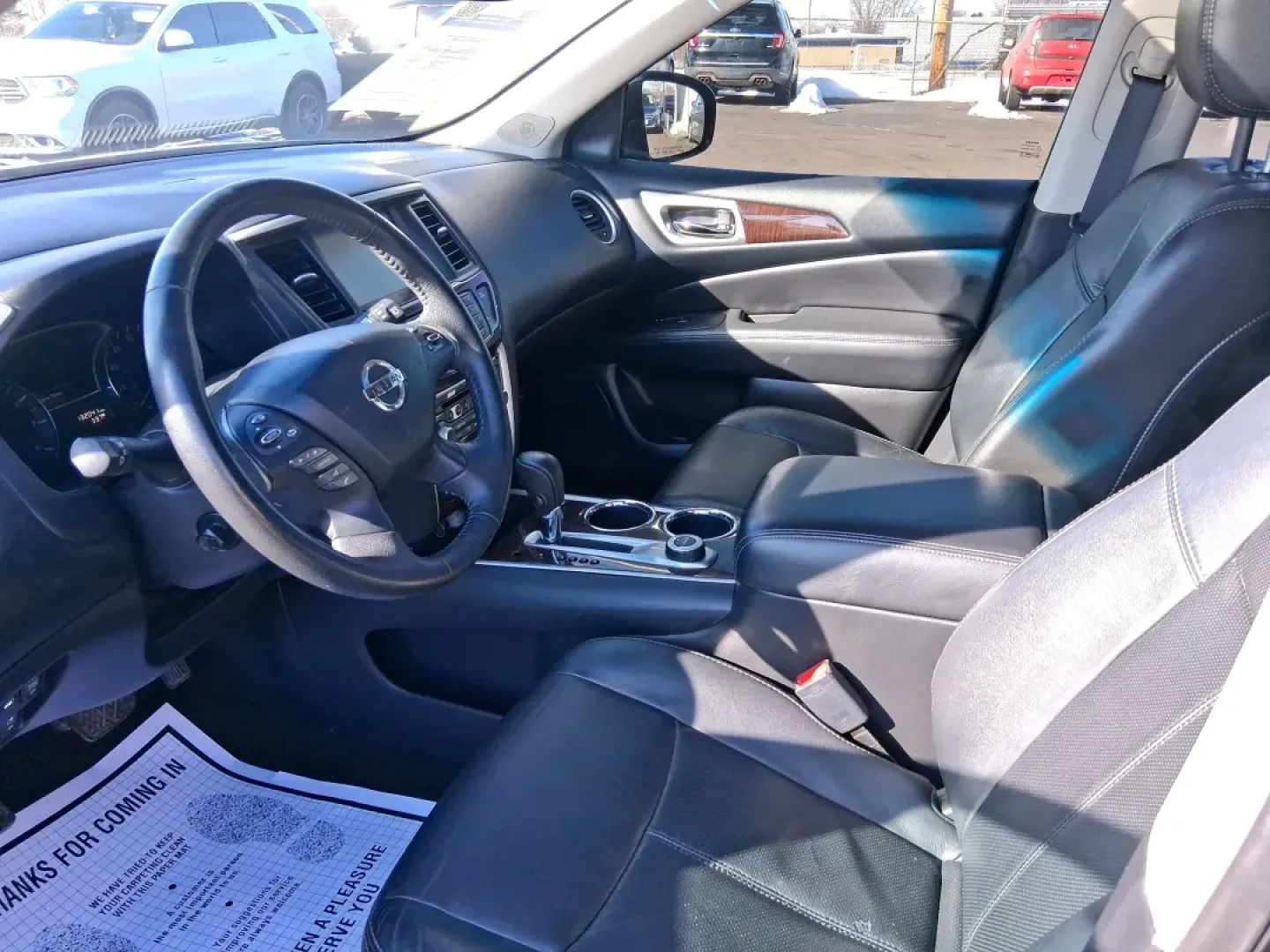 2013 Super Black Nissan Pathfinder Platinum 4WD (5N1AR2MMXDC) with an 3.5L V6 DOHC 24V engine, Continuously Variable Transmission transmission, located at 401 Woodman Dr, Riverside, OH, 45431, (937) 908-9800, 39.760899, -84.123421 - Picture your next weekend: the kids loaded up for a day at the National Museum of the U.S. Air Force, a cooler in the back for a picnic at Riverscape MetroPark, and plenty of room for friends or gear-without feeling cramped on I675 or Route 35. This 2013 Nissan Pathfinder Platinum 4WD is built for r - Photo#8