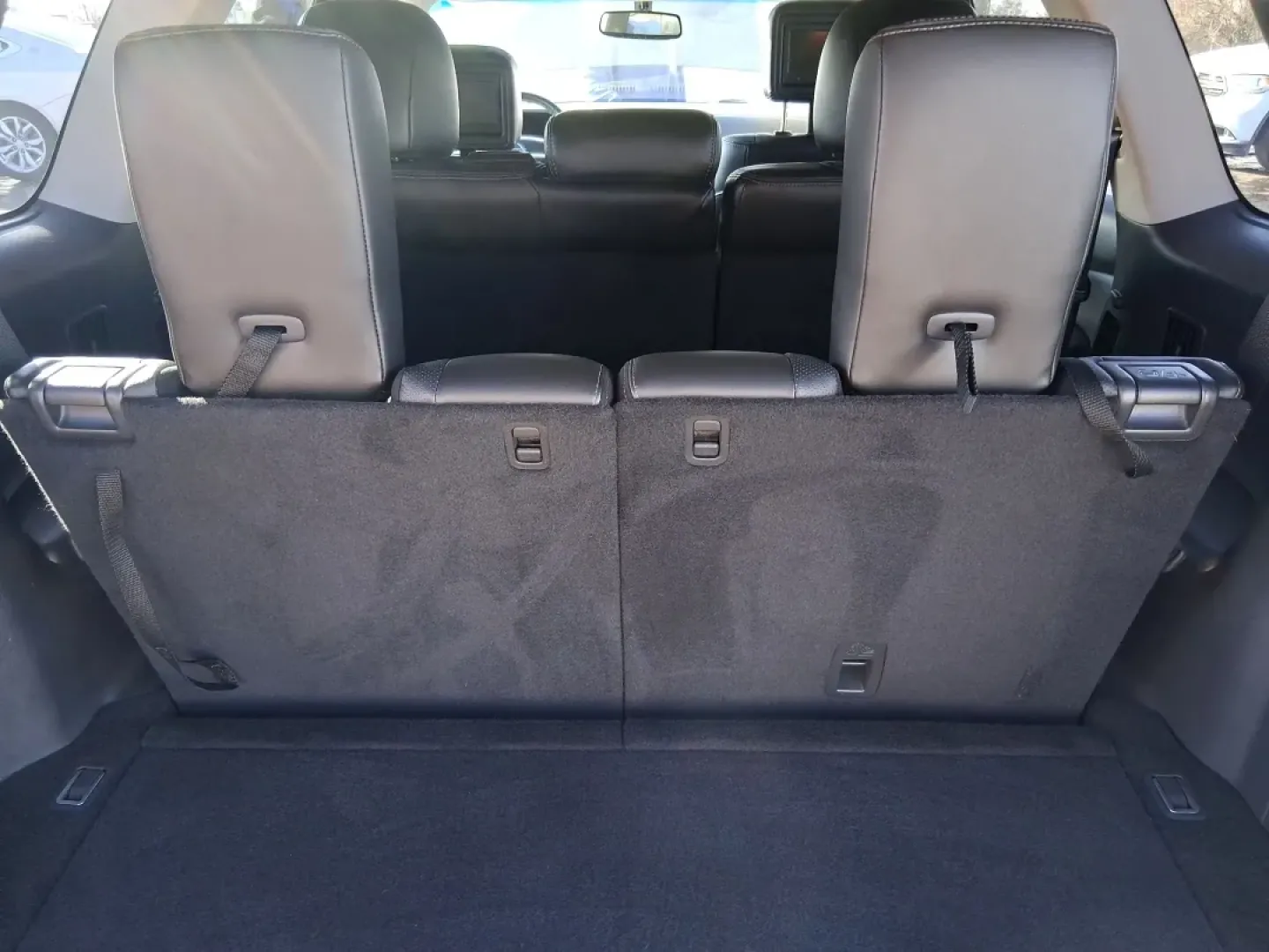 2013 Super Black Nissan Pathfinder Platinum 4WD (5N1AR2MMXDC) with an 3.5L V6 DOHC 24V engine, Continuously Variable Transmission transmission, located at 401 Woodman Dr, Riverside, OH, 45431, (937) 908-9800, 39.760899, -84.123421 - Picture your next weekend: the kids loaded up for a day at the National Museum of the U.S. Air Force, a cooler in the back for a picnic at Riverscape MetroPark, and plenty of room for friends or gear-without feeling cramped on I675 or Route 35. This 2013 Nissan Pathfinder Platinum 4WD is built for r - Photo#11