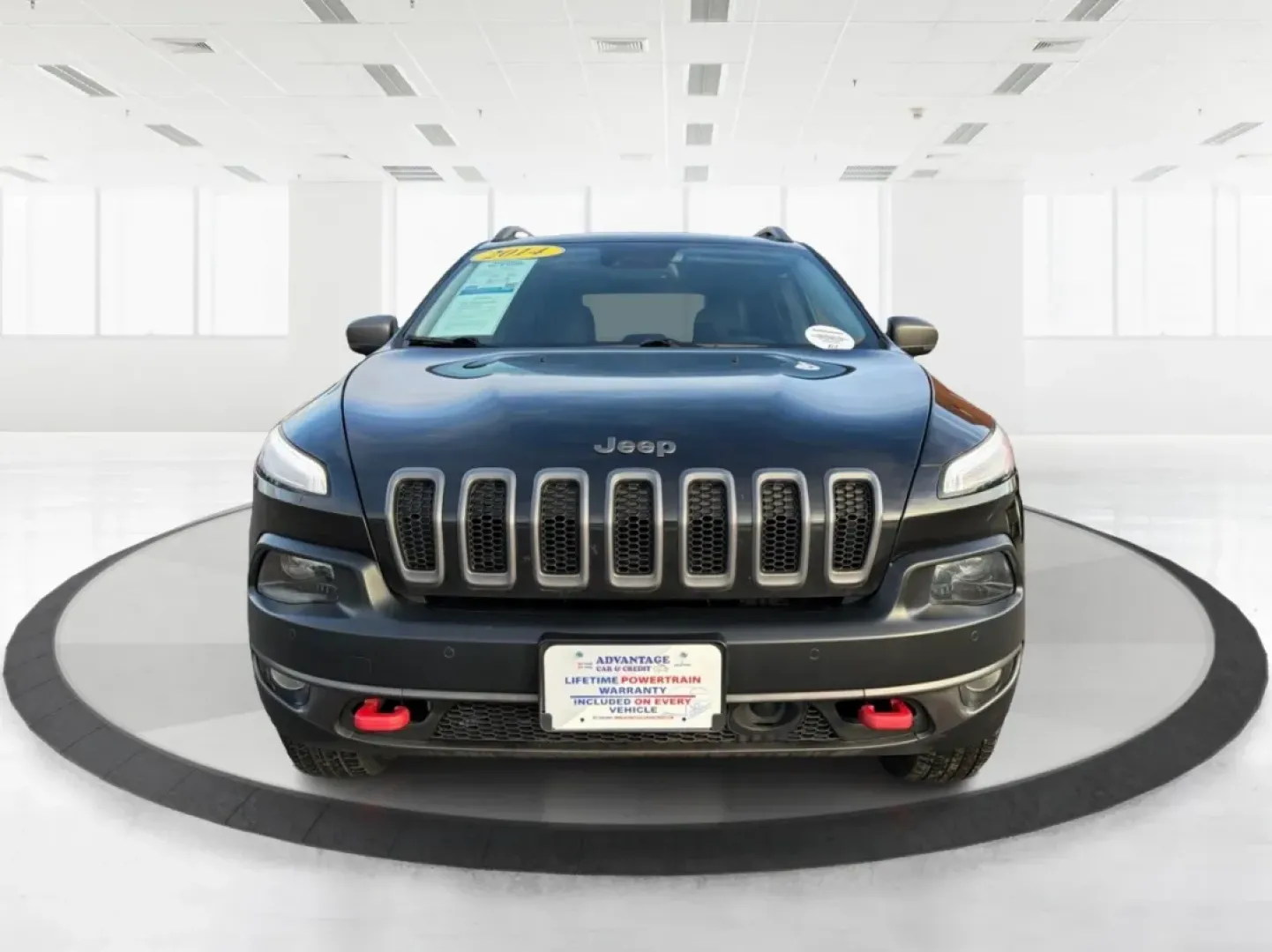 2014 Brilliant Black Crystal P Jeep Cherokee Trailhawk 4WD (1C4PJMBS4EW) with an 3.2L V6 DOHC 24V engine, 9-Speed Automatic transmission, located at 4508 South Dixie Dr, Moraine, OH, 45439, (937) 908-9800, 39.689976, -84.218452 - **Explore New Horizons with the 2014 Jeep Cherokee Trailhawk Your Adventure Awaits!**<br /> <br /> Looking for a vehicle that can keep up with your adventurous spirit while still being suitable for everyday life? Look no further than the 2014 Jeep Cherokee Trailhawk! This capable crossover SUV is p - Photo#7