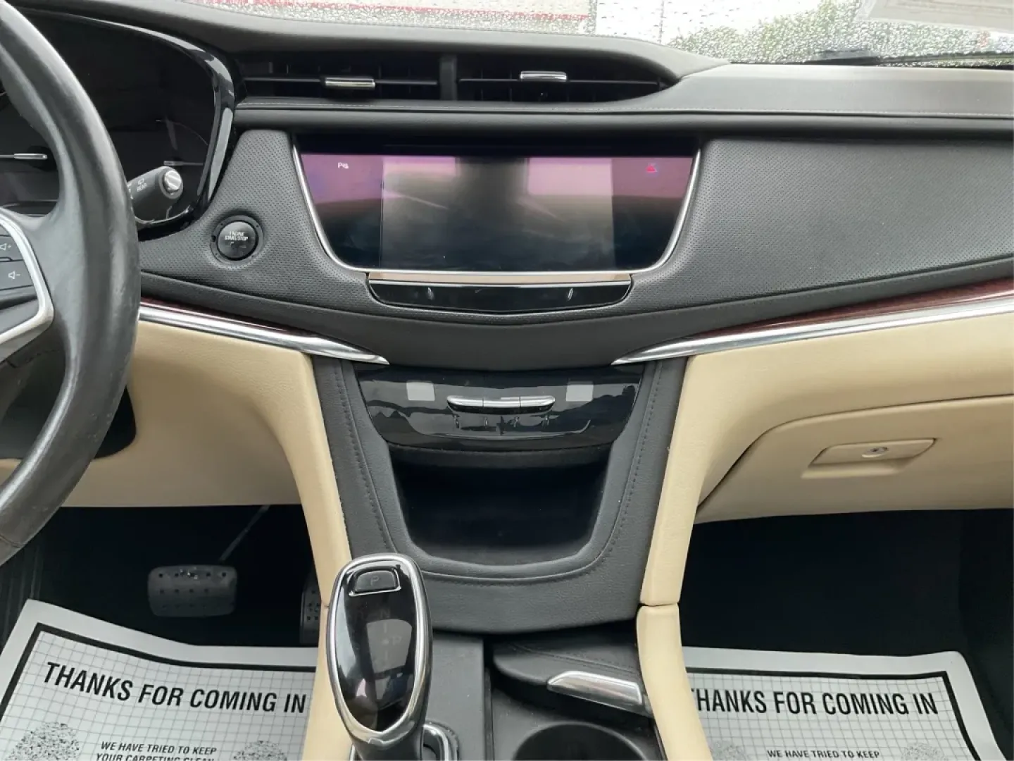 2017 Cadillac XT5 Luxury AWD (1GYKNDRS4HZ) with an 3.6L V6 DOHC 24V engine, 8-Speed Automatic transmission, located at 8750 N County Rd 25A, Piqua, OH, 45356, (937) 908-9800, 40.164391, -84.232513 - **Discover the Perfect Blend of Luxury and Functionality with the 2017 Cadillac XT5 at Jamestown Auto Sales!**<br /> <br /> Are you searching for a vehicle that seamlessly fits into your busy lifestyle while offering the luxurious comfort you deserve? Look no further than the 2017 Cadillac XT5 Luxur - Photo#13