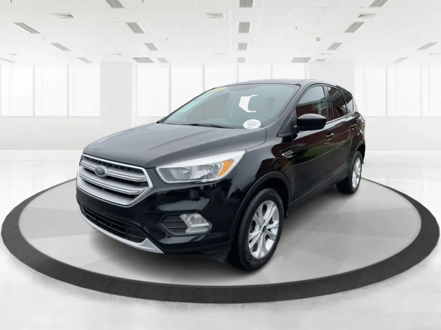 2017 Ford Escape SE (1FMCU9GD0HU) with an Other engine, located at 1230 East Main St, Xenia, OH, 45385, (937) 908-9800, 39.688026, -83.910172 - **Explore New Adventures with the 2017 Ford Escape SE - Your Perfect Companion for Every Journey!**<br /> <br /> Imagine embarking on spontaneous weekend getaways or daily commutes with absolute confidence and comfort. The 2017 Ford Escape SE, now available at Advantage Car and Credit in Fairborn, O - Photo#8