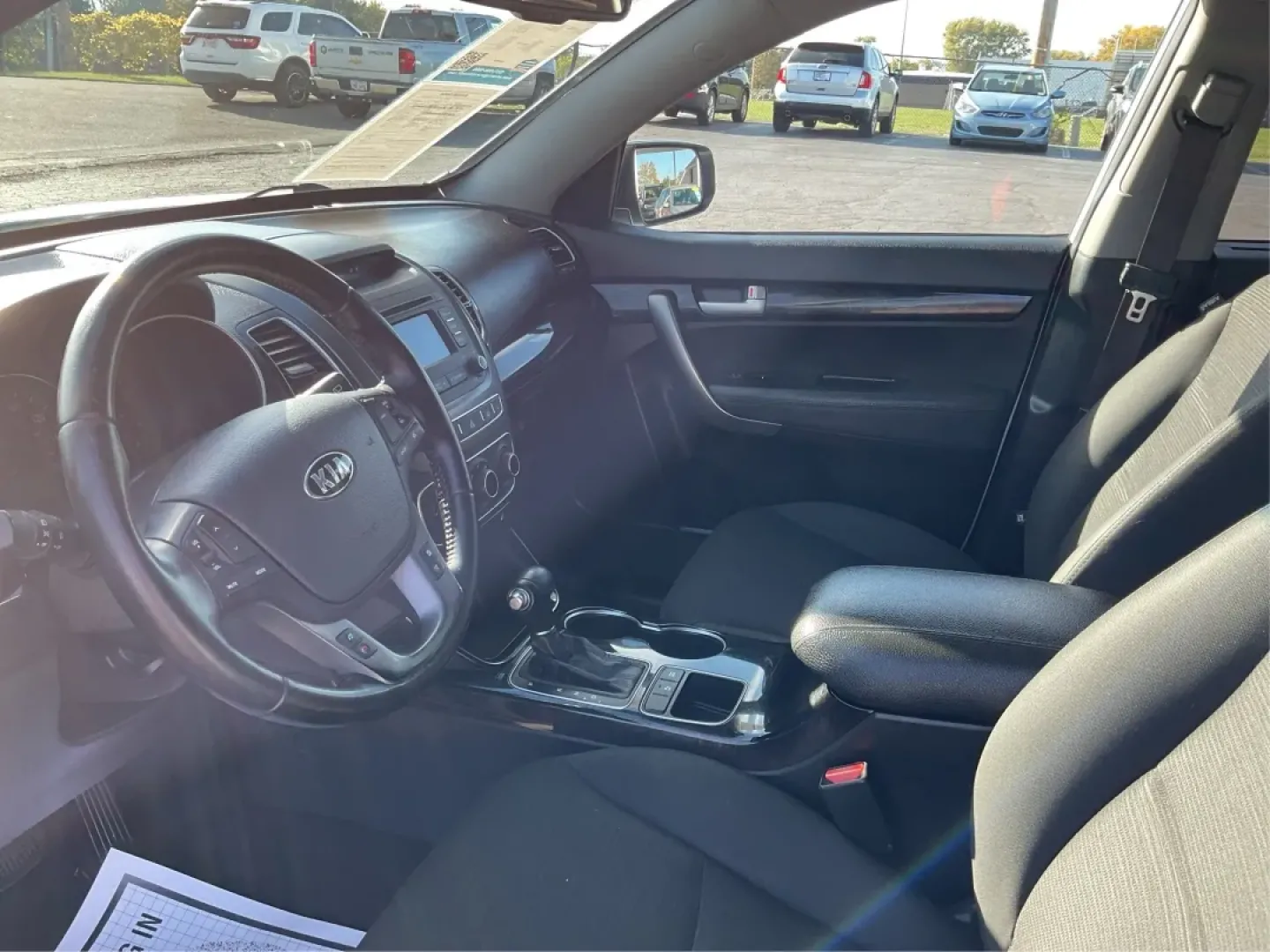 2015 Kia Sorento LX AWD (5XYKTDA64FG) with an 2.4L L4 DOHC 16V engine, 6-Speed Automatic transmission, located at 401 Woodman Dr, Riverside, OH, 45431, (937) 908-9800, 39.760899, -84.123421 - Are you ready for your next adventure? Whether it's a weekend getaway or the daily commute, the 2015 Kia Sorento LX AWD offers the perfect blend of comfort, versatility, and style. This spacious and well-equipped SUV is ideal for growing families, outdoor enthusiasts, or anyone seeking a reliable ve - Photo#8