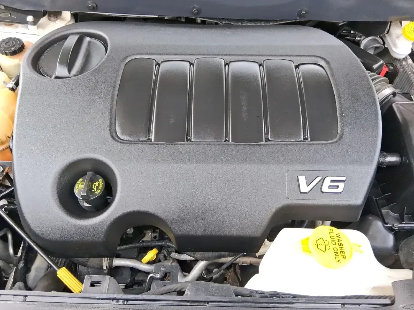 2019 Dodge Journey GT (3C4PDCEG2KT) with an 3.6L V6 DOHC 24V engine, 6-Speed Automatic transmission, located at 1184 Kauffman Ave, Fairborn, OH, 45324, (937) 908-9800, 39.807072, -84.030914 - Load up the family, point the nose toward a weekend getaway, and enjoy the kind of space and V6 confidence that makes everyday errands feel easy-this 2019 Dodge Journey GT is a smart pick for commuters, growing families, and budget-conscious buyers who want an SUV that's ready for real life in Fairb - Photo#11