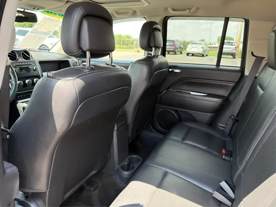 2016 Jeep Compass Latitude 4WD (1C4NJDEB2GD) with an 2.4L L4 DOHC 16V engine, 6A transmission, located at 1230 East Main St, Xenia, OH, 45385, (937) 908-9800, 39.688026, -83.910172 - Plan your next weekend escape to John Bryan State Park or a quick family run to the Greene County Fairgrounds in a compact SUV that fits real life in Xenia. This **2016 Jeep Compass Latitude 4WD** is built for Ohio's changing seasons-confident in rain, light snow, and gravel driveways-while still st- Photo#10