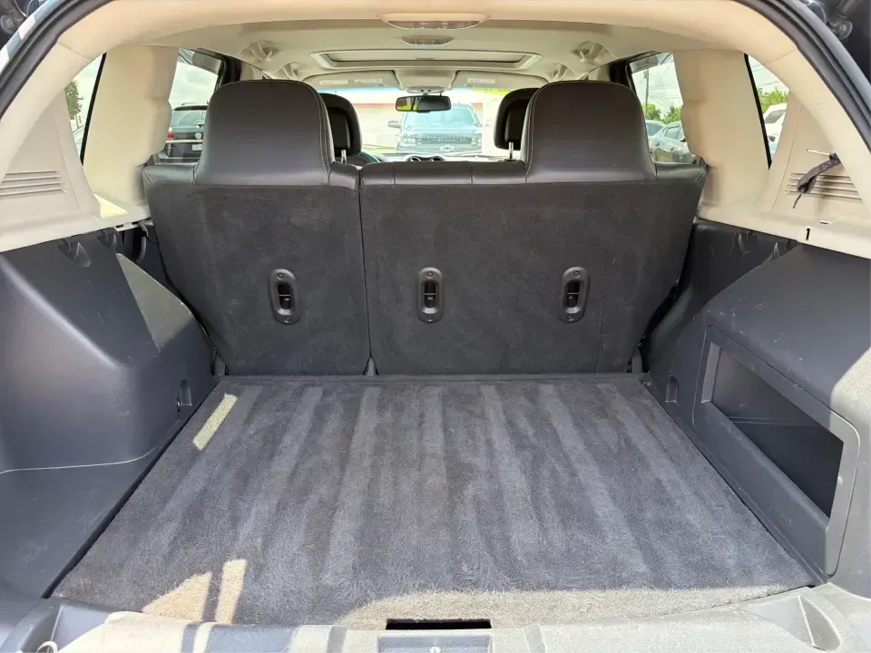 2016 Jeep Compass Latitude 4WD (1C4NJDEB2GD) with an 2.4L L4 DOHC 16V engine, 6A transmission, located at 401 Woodman Dr, Riverside, OH, 45431, (937) 908-9800, 39.760899, -84.123421 - Weekend getaways, snowy commutes, and everyday errands feel a lot easier when your SUV is ready for whatever Ohio throws at it. If you're looking for a compact SUV that fits a busy workweek and still has the confidence for a spontaneous trip to the MetroParks, this 2016 Jeep Compass Latitude 4WD is- Photo#12
