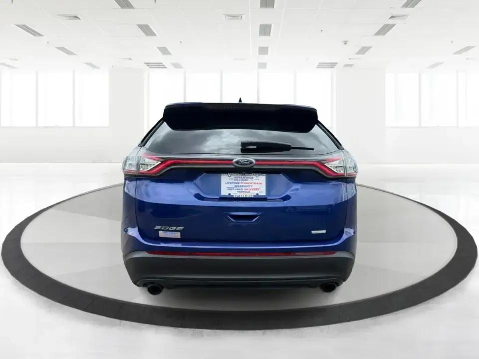 2015 Ford Edge SE FWD (2FMTK3G98FB) with an 2.0L L4 DOHC 16V engine, 6-Speed Automatic transmission, located at 4508 South Dixie Dr, Moraine, OH, 45439, (937) 908-9800, 39.689976, -84.218452 - Need an SUV that fits real life in the Miami Valley-school drop-offs, a steady commute down I75, and weekend errands that somehow turn into a full cargo load? This 2015 Ford Edge SE FWD is built for everyday versatility, with comfortable seating for five, a roomy cabin, and practical tech that helps - Photo#3