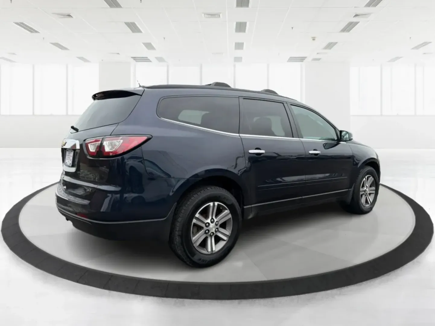 2017 Chevrolet Traverse 1LT AWD (1GNKVGKD7HJ) with an 3.6L V6 DOHC 24V engine, 6-Speed Automatic transmission, located at 8750 N County Rd 25A, Piqua, OH, 45356, (937) 908-9800, 40.164391, -84.232513 - Third Row - Photo#2