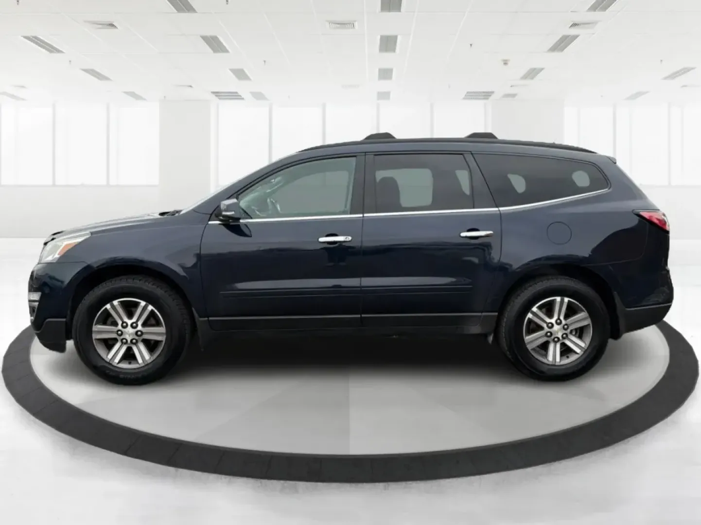 2017 Chevrolet Traverse 1LT AWD (1GNKVGKD7HJ) with an 3.6L V6 DOHC 24V engine, 6-Speed Automatic transmission, located at 8750 N County Rd 25A, Piqua, OH, 45356, (937) 908-9800, 40.164391, -84.232513 - Third Row - Photo#5