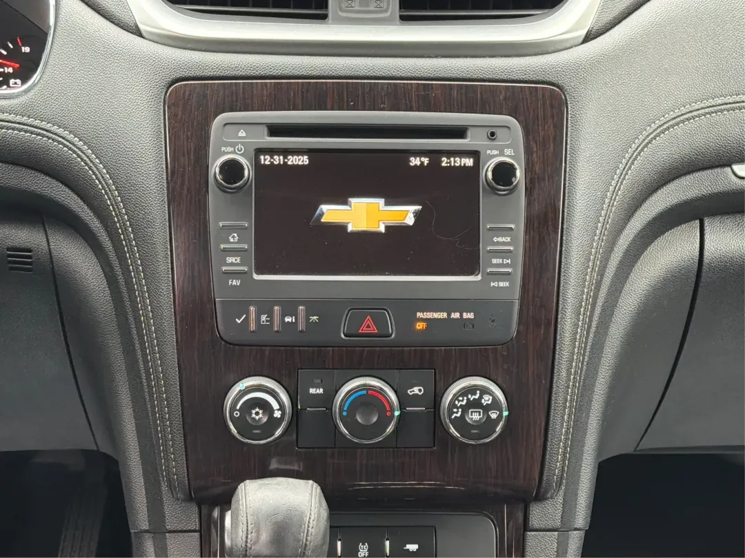 2017 Chevrolet Traverse 1LT AWD (1GNKVGKD7HJ) with an 3.6L V6 DOHC 24V engine, 6-Speed Automatic transmission, located at 8750 N County Rd 25A, Piqua, OH, 45356, (937) 908-9800, 40.164391, -84.232513 - **Discover Your Next Adventure with the 2017 Chevrolet Traverse at Advantage Car and Credit - Fairborn!**<br /> <br /> Are you ready to elevate your family road trips or weekend getaways? The 2017 Chevrolet Traverse, available now at Advantage Car and Credit - Fairborn, is the perfect companion for - Photo#13