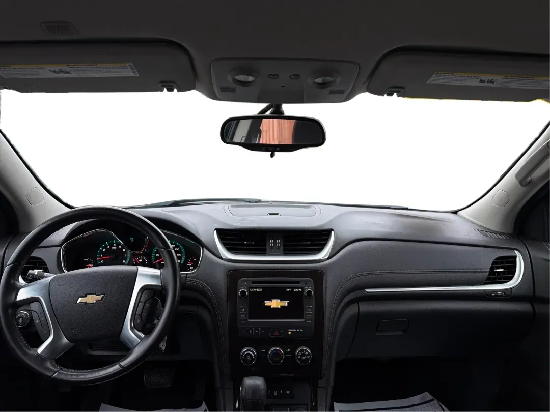 2017 Chevrolet Traverse 1LT AWD (1GNKVGKD7HJ) with an 3.6L V6 DOHC 24V engine, 6-Speed Automatic transmission, located at 8750 N County Rd 25A, Piqua, OH, 45356, (937) 908-9800, 40.164391, -84.232513 - **Discover Your Next Adventure with the 2017 Chevrolet Traverse at Advantage Car and Credit - Fairborn!**<br /> <br /> Are you ready to elevate your family road trips or weekend getaways? The 2017 Chevrolet Traverse, available now at Advantage Car and Credit - Fairborn, is the perfect companion for - Photo#21