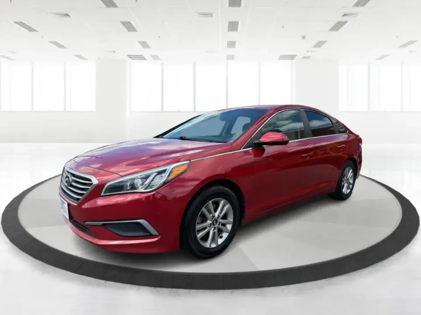 2017 Hyundai Sonata SE (5NPE24AF8HH) with an 2.4L L4 DOHC 16V engine, 7-Speed Automatic transmission, located at 1951 S Dayton Lakeview Rd., New Carlisle, OH, 45344, (937) 908-9800, 39.890999, -84.050255 - Ready for a dependable commuter that still looks sharp pulling into work, school pickup, or a weekend dinner in town? This Scarlet Red 2017 Hyundai Sonata SE is a practical, comfortable sedan that fits real-life schedules in Piqua, Ohio-whether you're cruising up N County Rd 25A, heading toward I75 - Photo#8