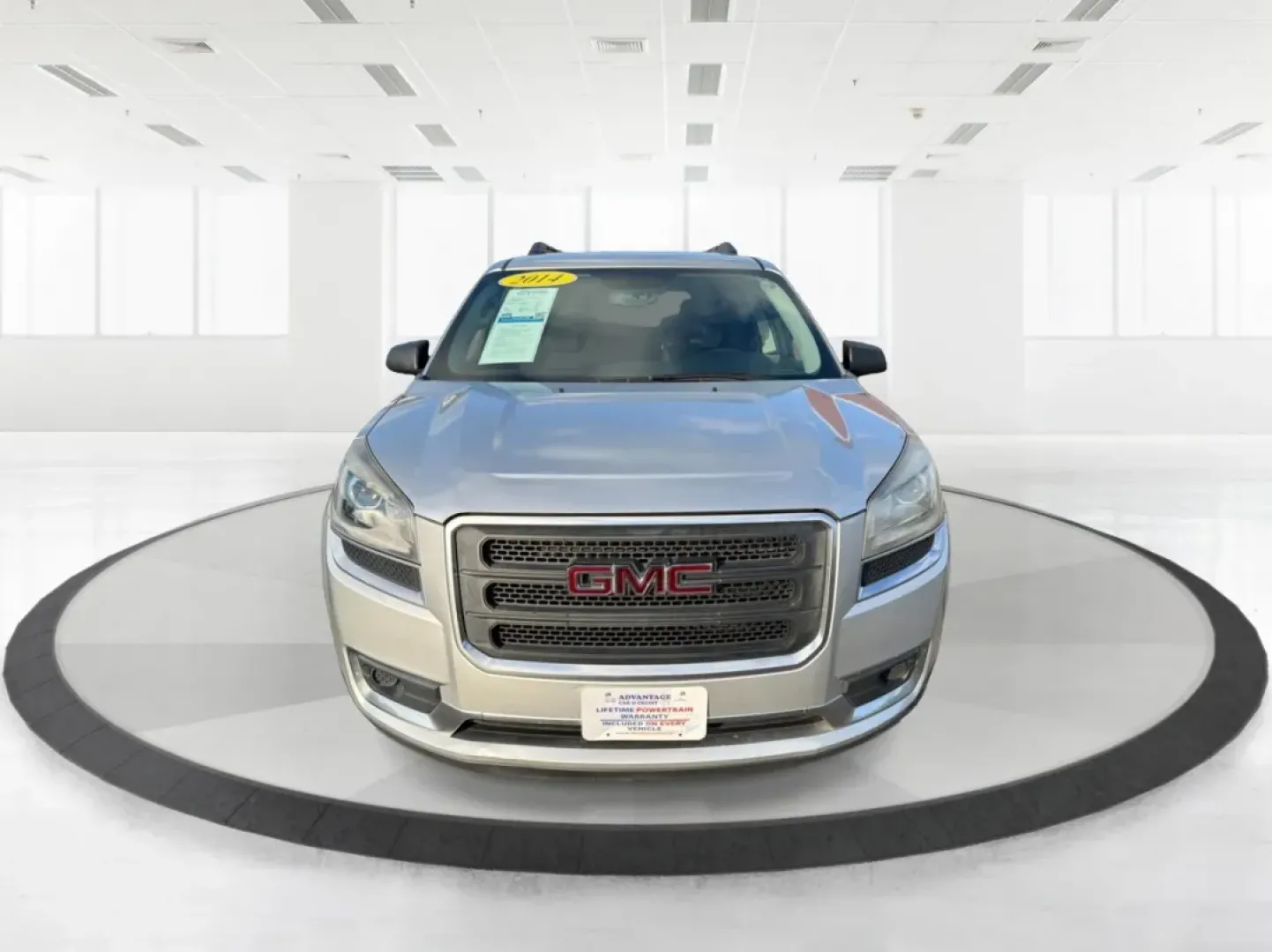 2014 GMC Acadia SLE-2 AWD (1GKKVPKD1EJ) with an 3.6L V6 DOHC 24V engine, 6-Speed Automatic transmission, located at 1230 East Main St, Xenia, OH, 45385, (937) 908-9800, 39.688026, -83.910172 - If you're searching for the perfect family SUV that balances style, comfort, and an adventurous spirit, look no further than this stunning 2014 GMC Acadia SLE-2 AWD, now available at Advantage Car and Credit in Fairborn, OH. With spacious seating for up to eight passengers and the versatility needed - Photo#7